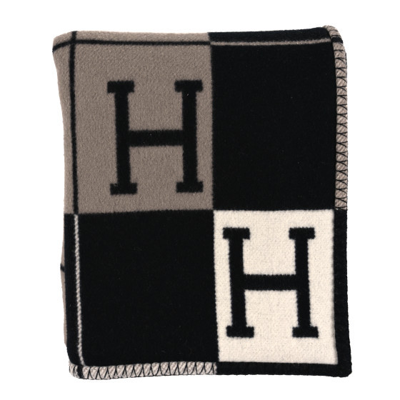 HERMES Wool Cashmere Avalon III Blanket Ecru Black | FASHIONPHILE | FASHIONPHILE (US)