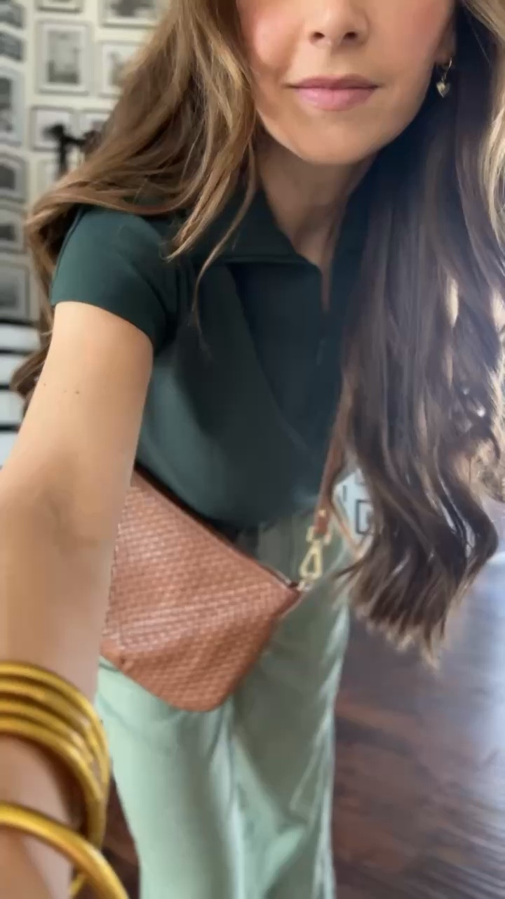 New Athleta linen pant color! They are 40% off through 3/23! 

#LTKootd