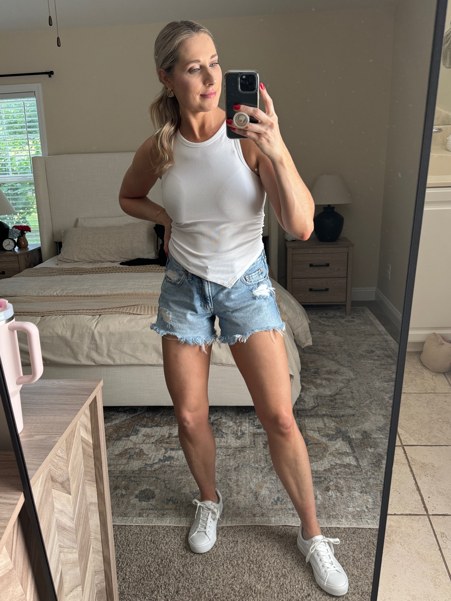 Simple summer looks 

#LTKFindsUnder50