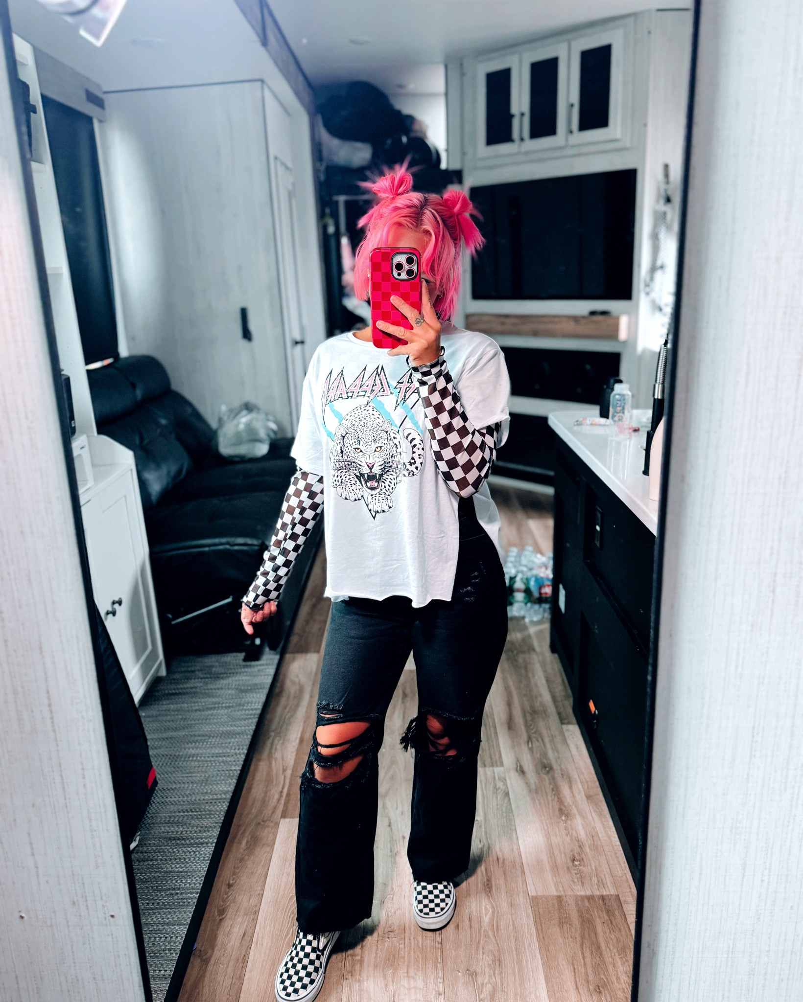 For reference I’m 4’11, 115 lbs 
Sizing deats: 
Shirt: kids XL (I distressed it) 
Undershirt: XS
Jeans: XS/2
Shoes: 6 


#LTKStyleTip #LTKPetite