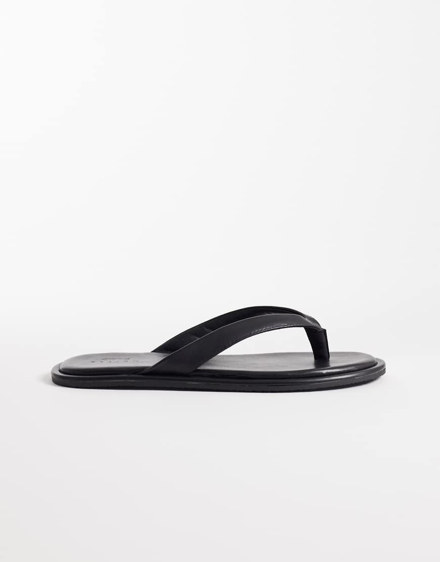 ASOS DESIGN classic flip flops in black | ASOS (Global)