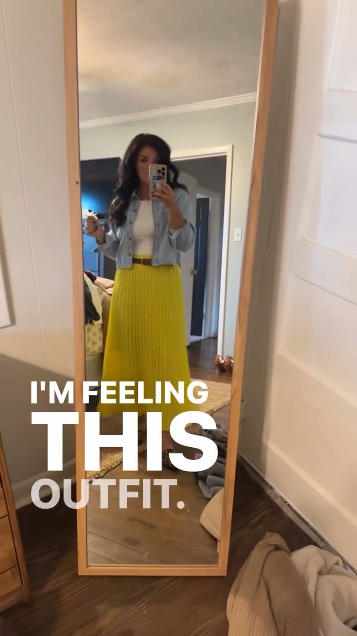 Lives this outfit for Summer, Spring, or Fall! Linking exact items and  similar items! 💛 

#LTKSeasonal #LTKWorkwear #LTKStyleTip