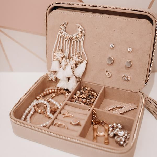Jewelry Organizer | Hollis
