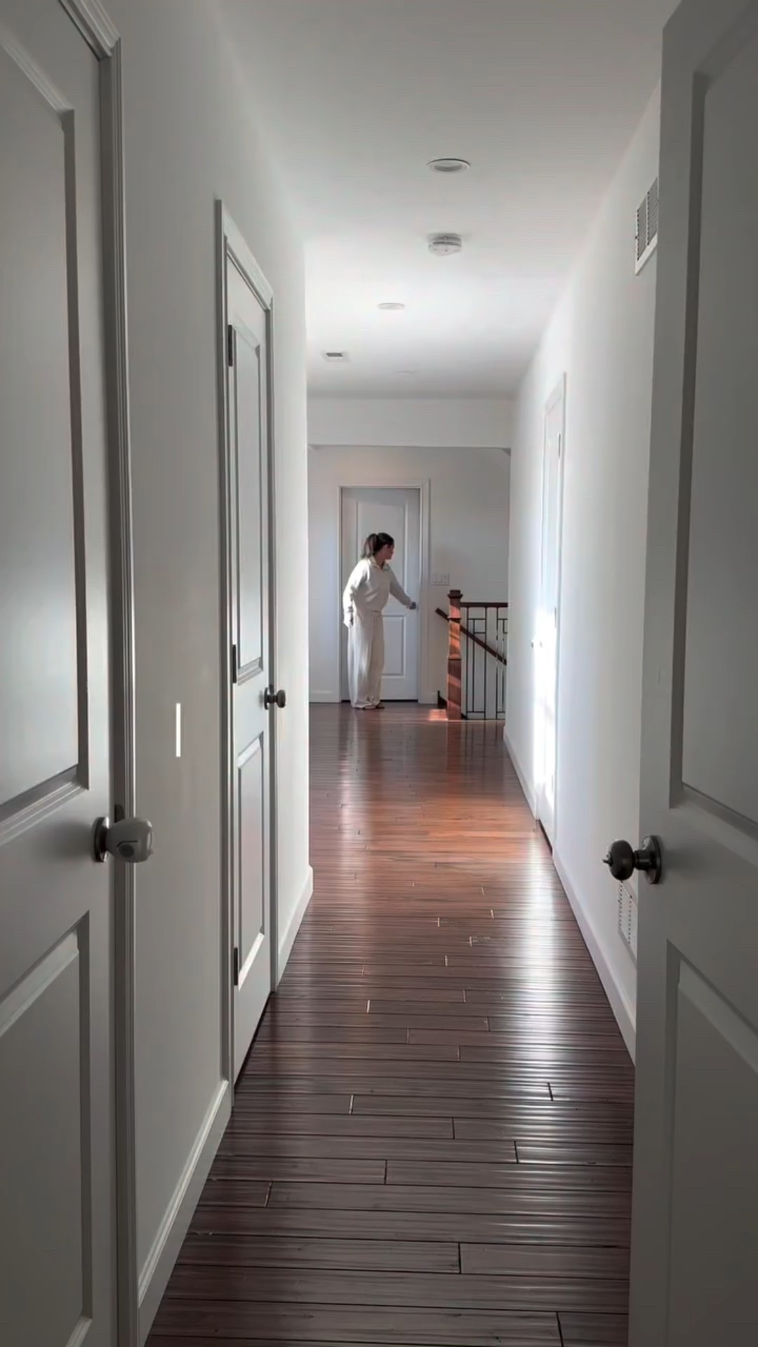 Feeling accomplished after a productive nap time!! Also I’ve fallen victim to the red light mask and vibrating plate 🤣
 #momlife #naptime #momof3 #chicagomom