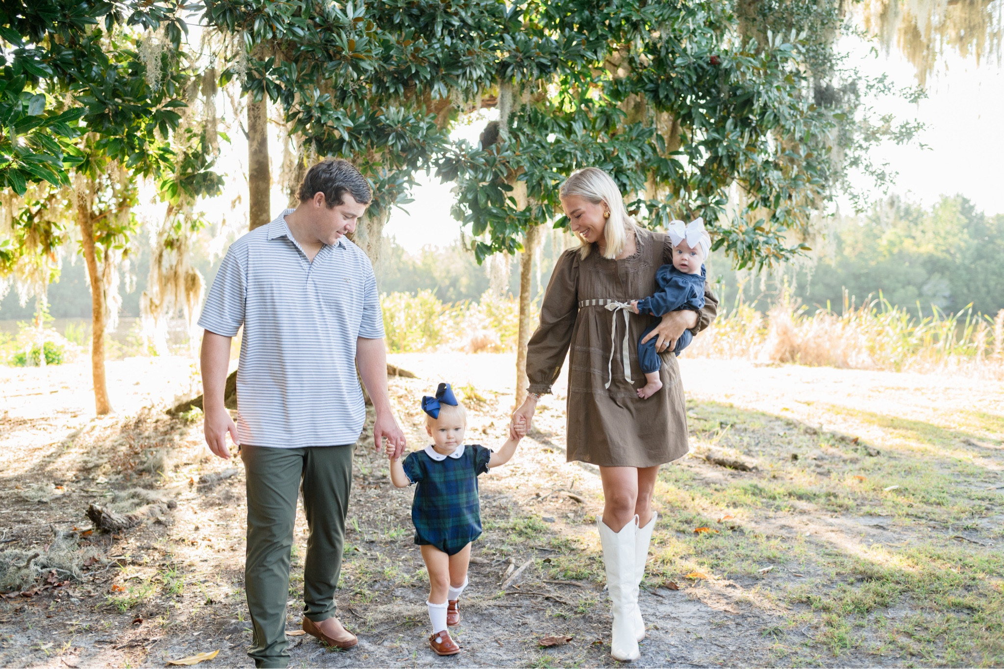 #familypics #outfitinspo 

#LTKFamily #LTKSeasonal #LTKKids