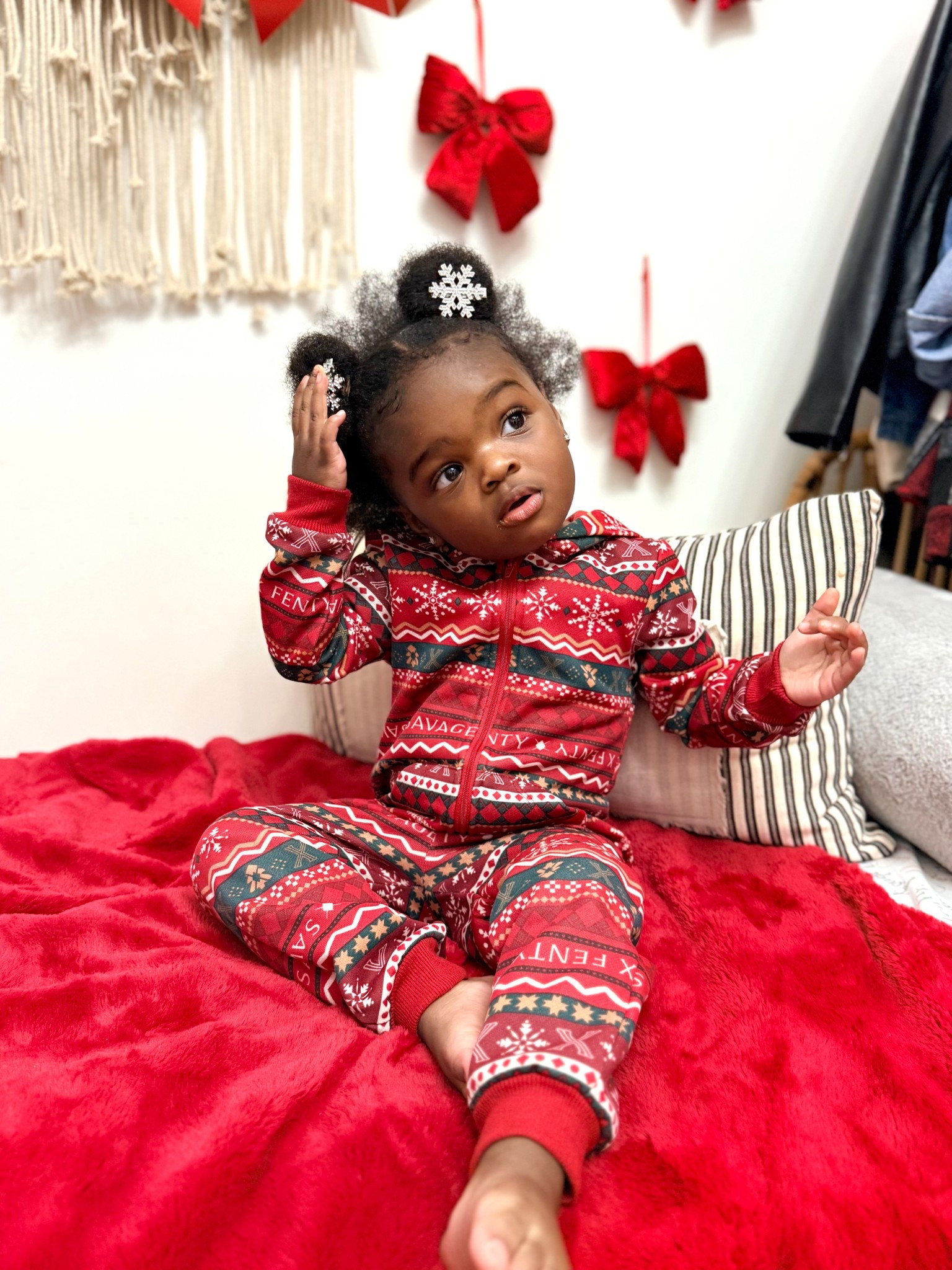 Day 5 of our 12 Days of Christmas Pajamas and my heart is FULL 🥹
The matching pajamas, the laughs, the late nights, and the little moments that turn into lifelong memories — I live for this tradition.

#ShoppingWithPriiincesss #Atlantamom #Atlantabloggers #Atlantablogger #AtlantaCreator #Atlantacontentcreators #Atlantacontentcreator #familychristmas #christmaswithkids #holidaymemories #christmaspjs #cozychristmas #momlife
