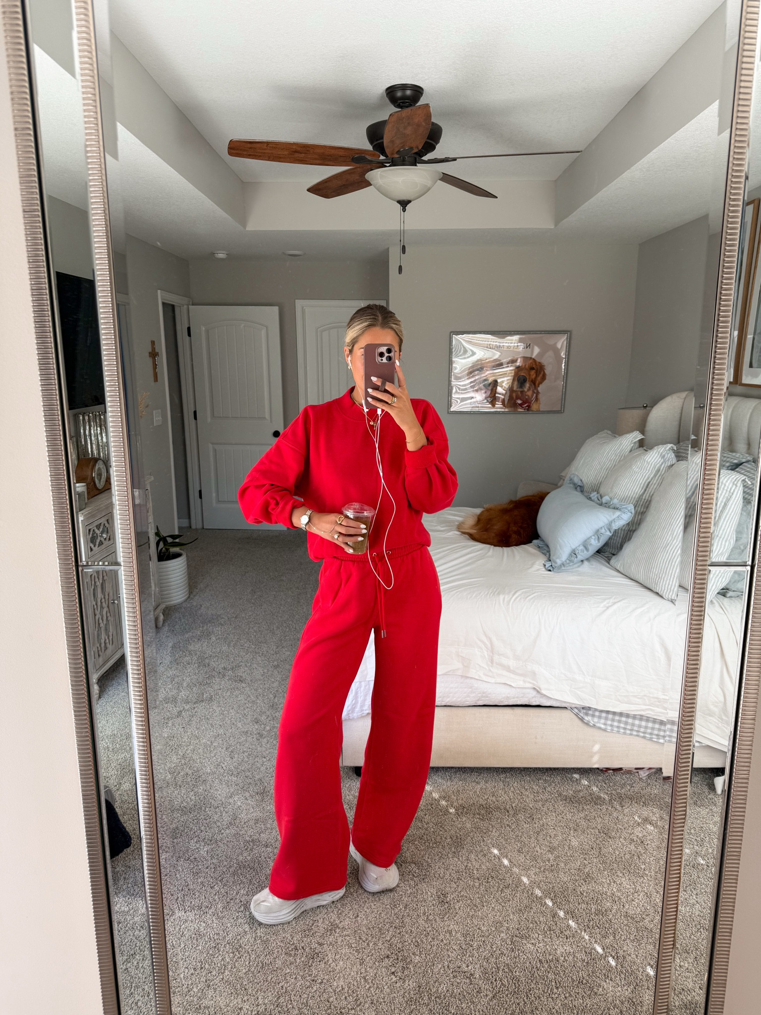 use code AFFLEECE for extra $$ off! 
sweatshirts and sweatpants 20%-50/% off! size small long in pants and size small pants in sweatshirt! perfect over sized fit 


#LTKFindsUnder50 #LTKSaleAlert #LTKTall