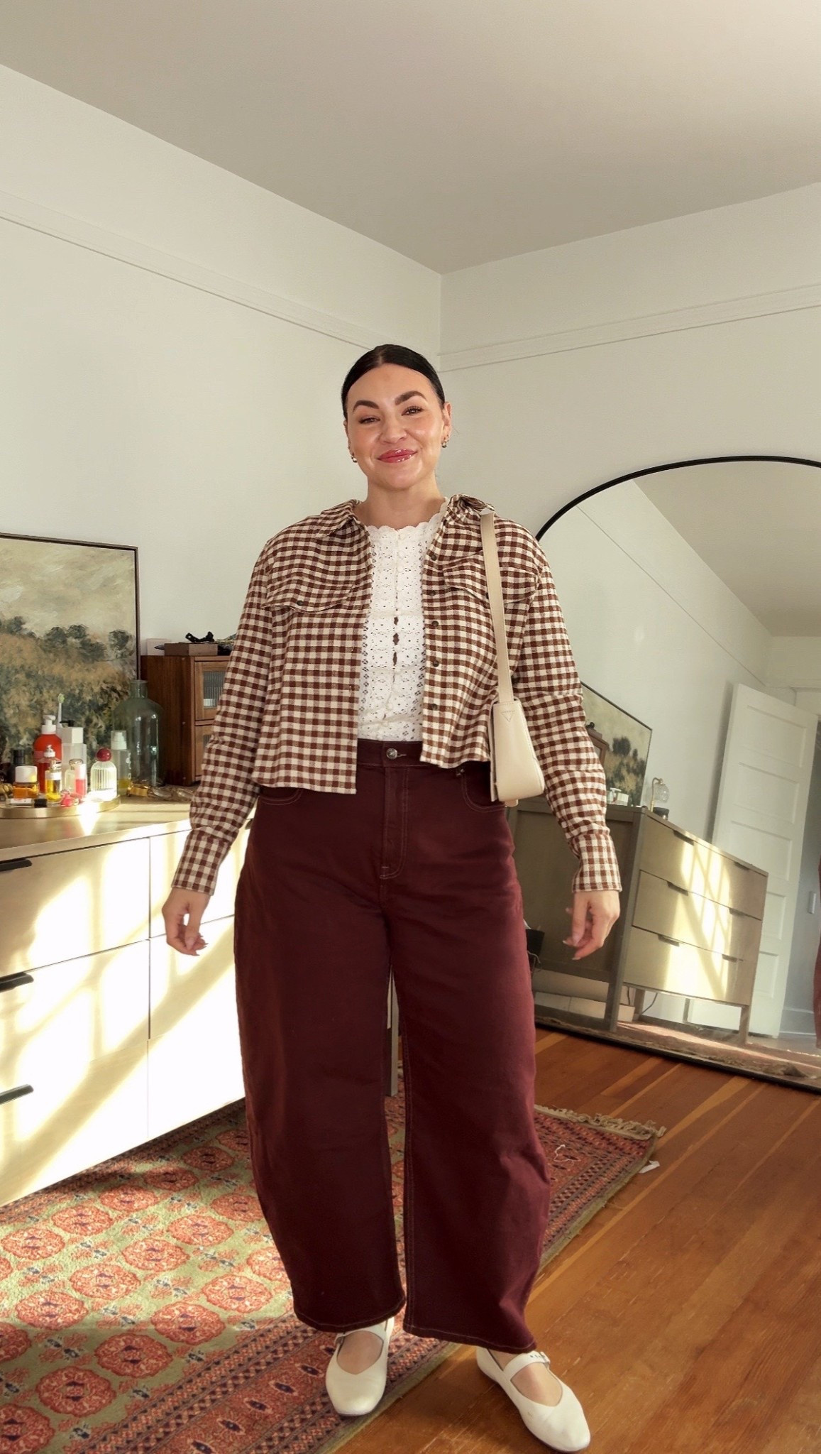 My favorite color pallet when I’m unsure how to wear chocolate brown is cream! Hands down, it makes a dramatic and elevated look every time!

These curve jeans are amazing, just beware they do have a purple red undertone to them. I love the color but it definitely isn’t a bitter chocolate color.

They run big! So either stay TTS or size down. The fabric has lots of stretch to it.

I’m wearing a size 33 and they are very baggy….bot mad about it but just beware when picking your size!



#LTKMidsize