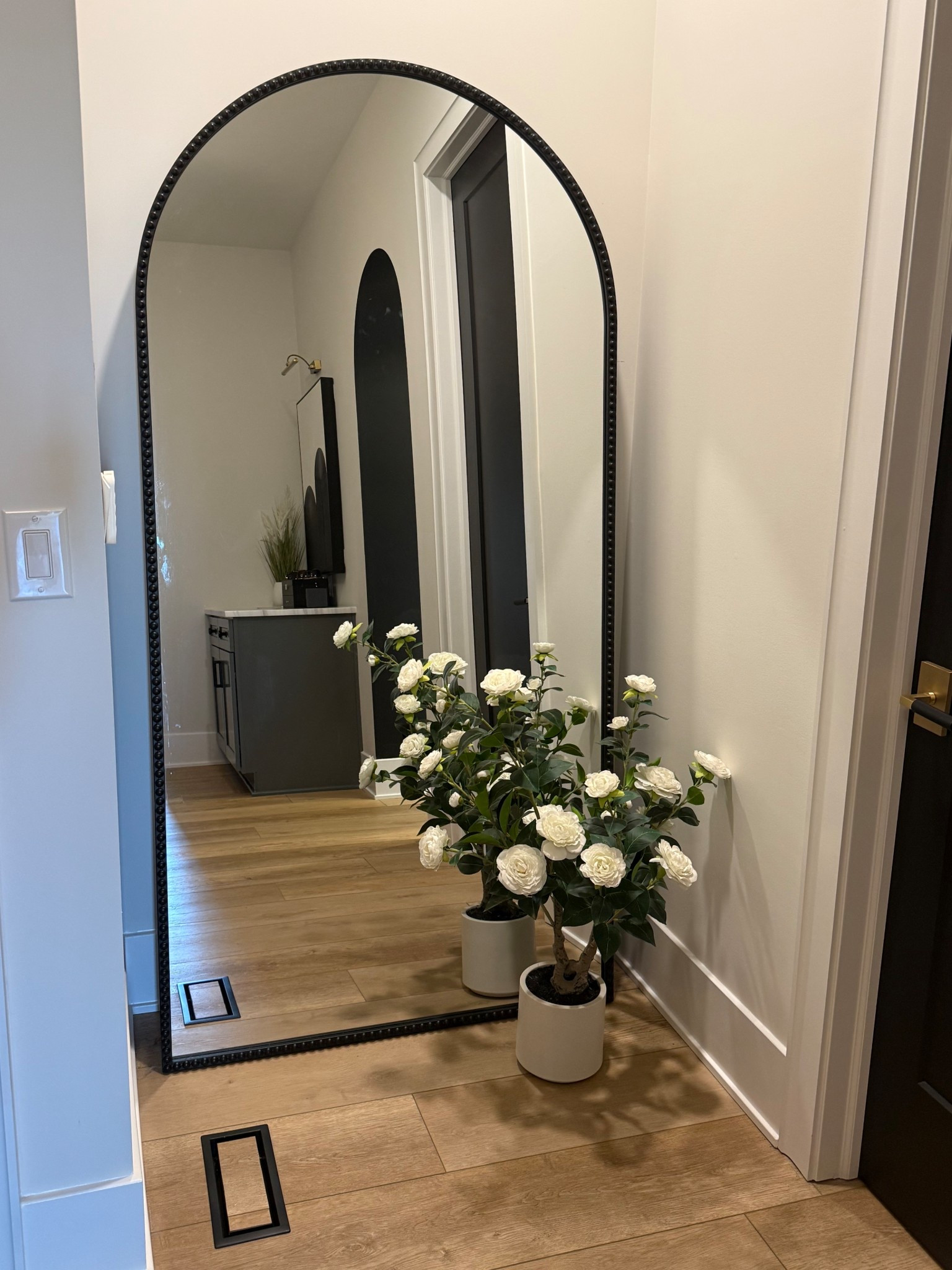 Mudroom style, spring refresh, faux plants 

#LTKHome