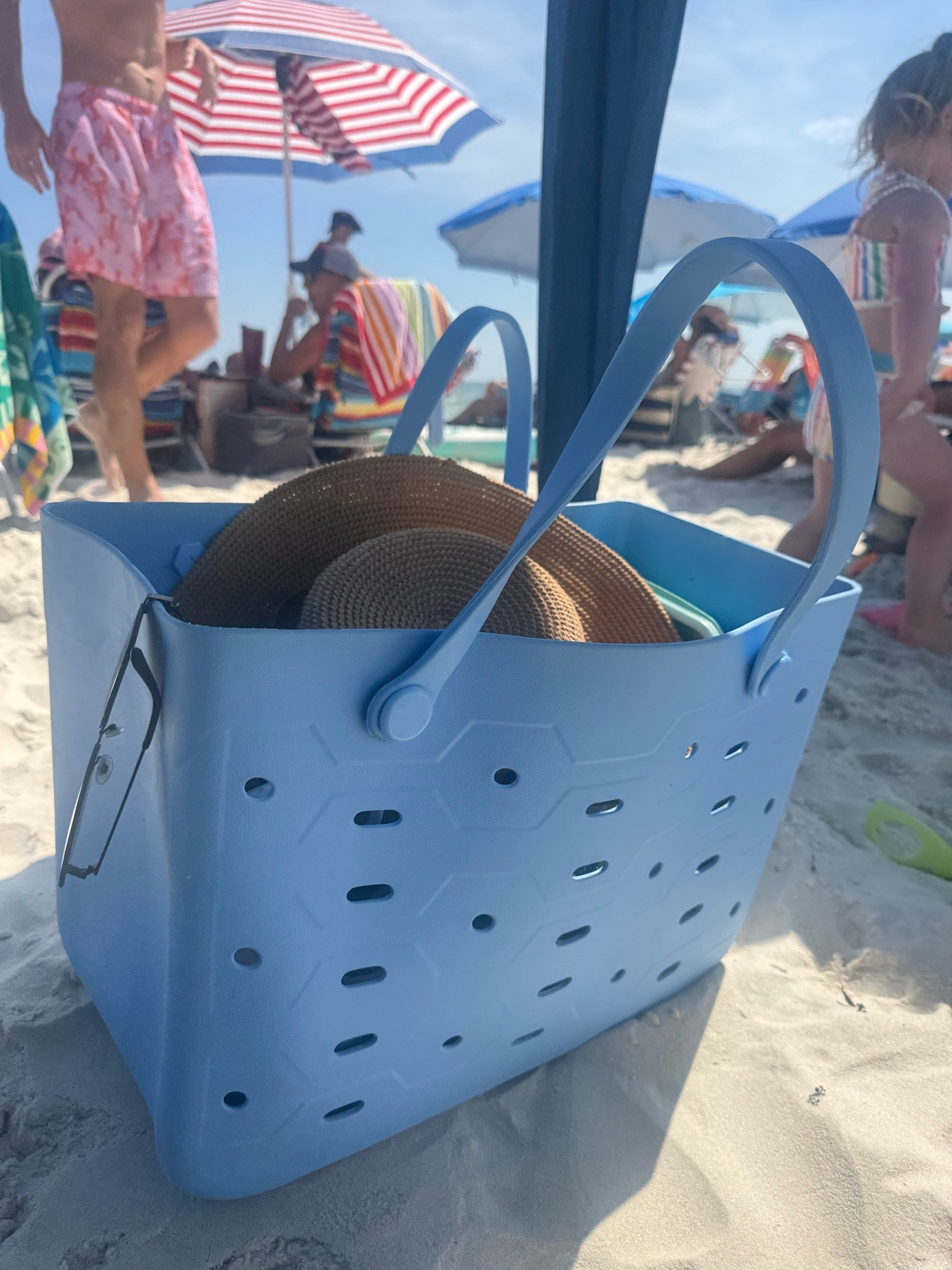 Loving this big beach bag! Perfect for my family of 4!

#LTKSwim #LTKTravel #LTKKids