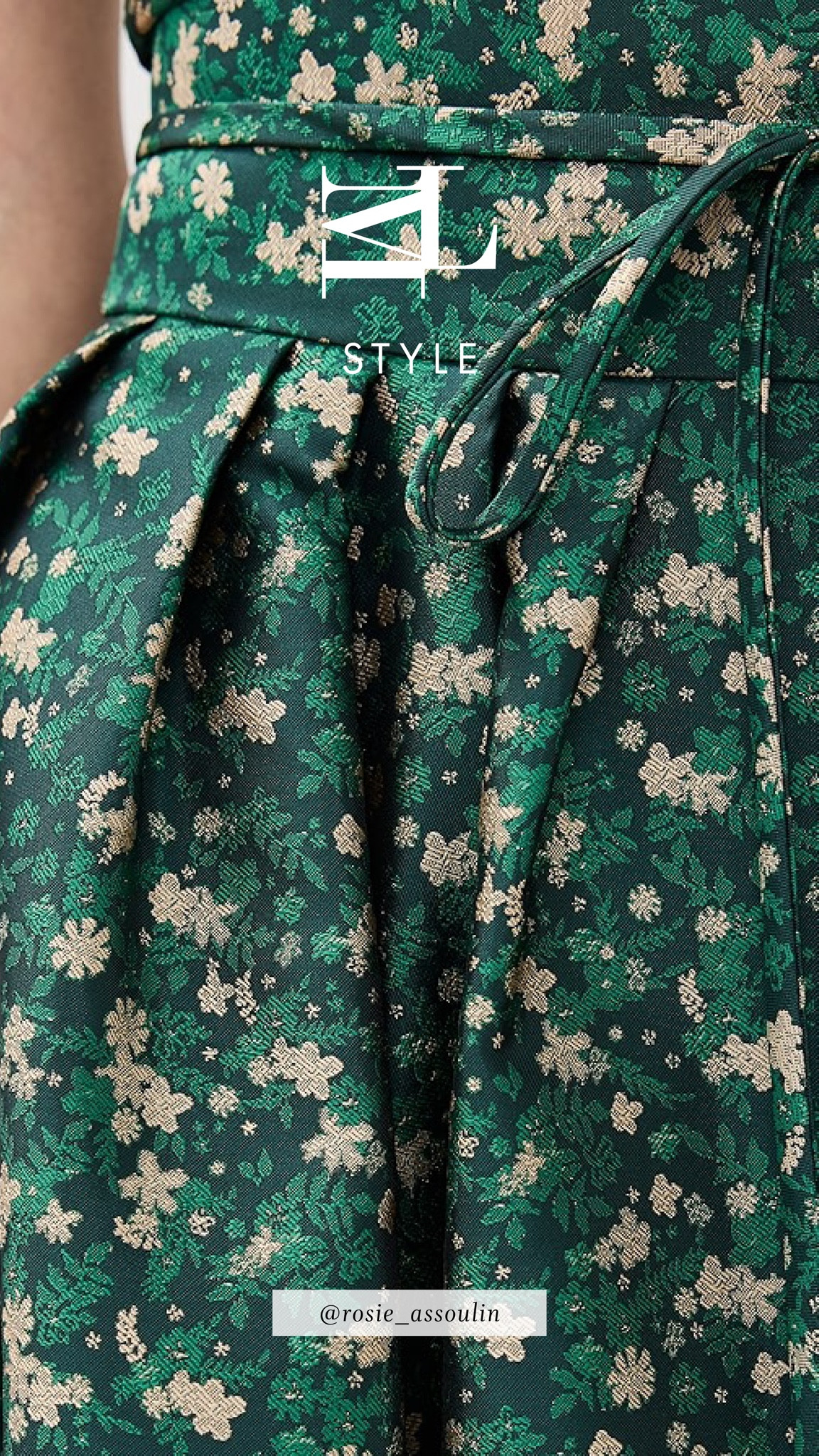 Evergreen Everything 

#LTKStyleTip #LTKSeasonal #LTKOver40