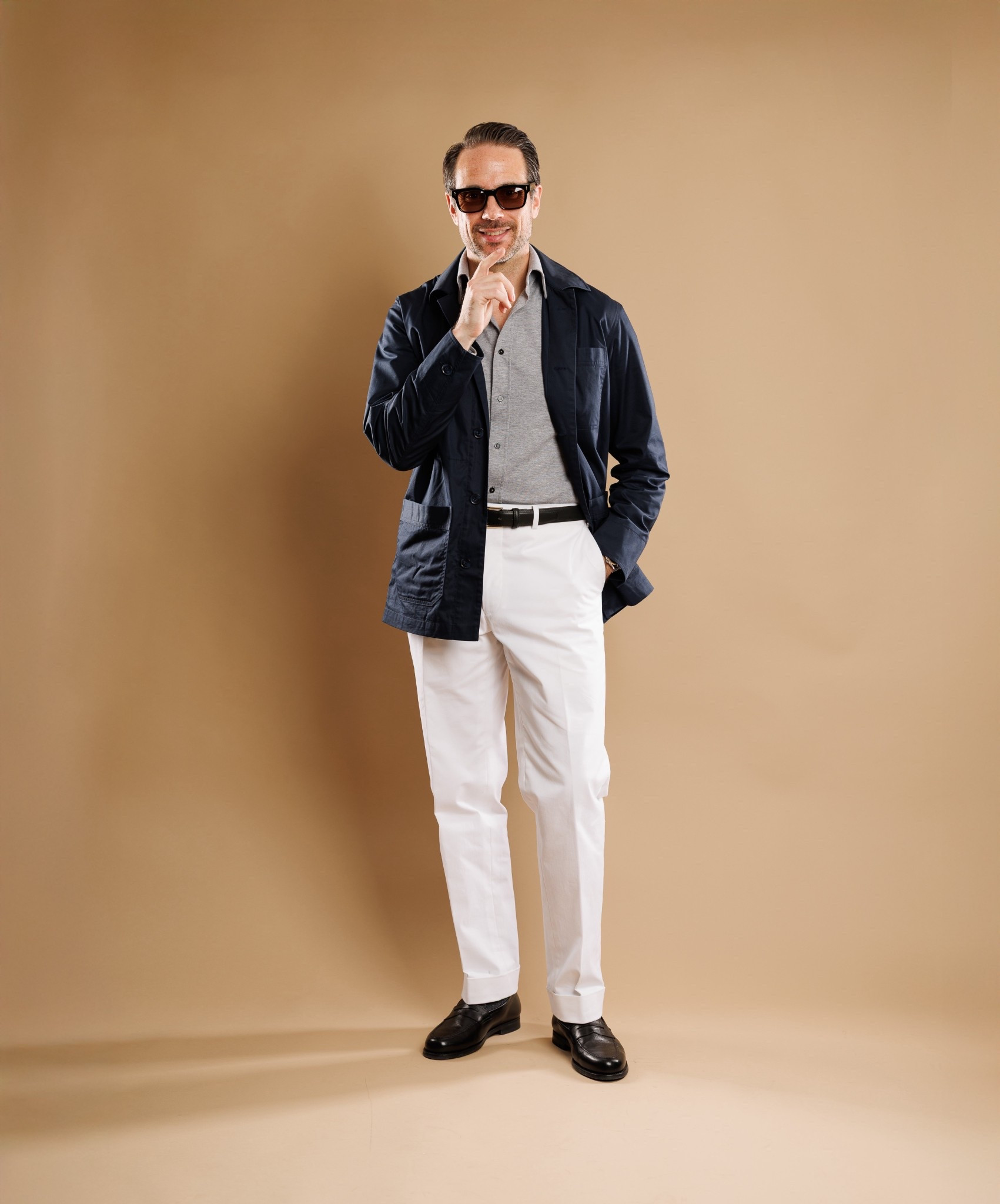 Effortless layering with a navy chore coat that elevates everyday style.

#LTKStyleTip #LTKMens #LTKOver40