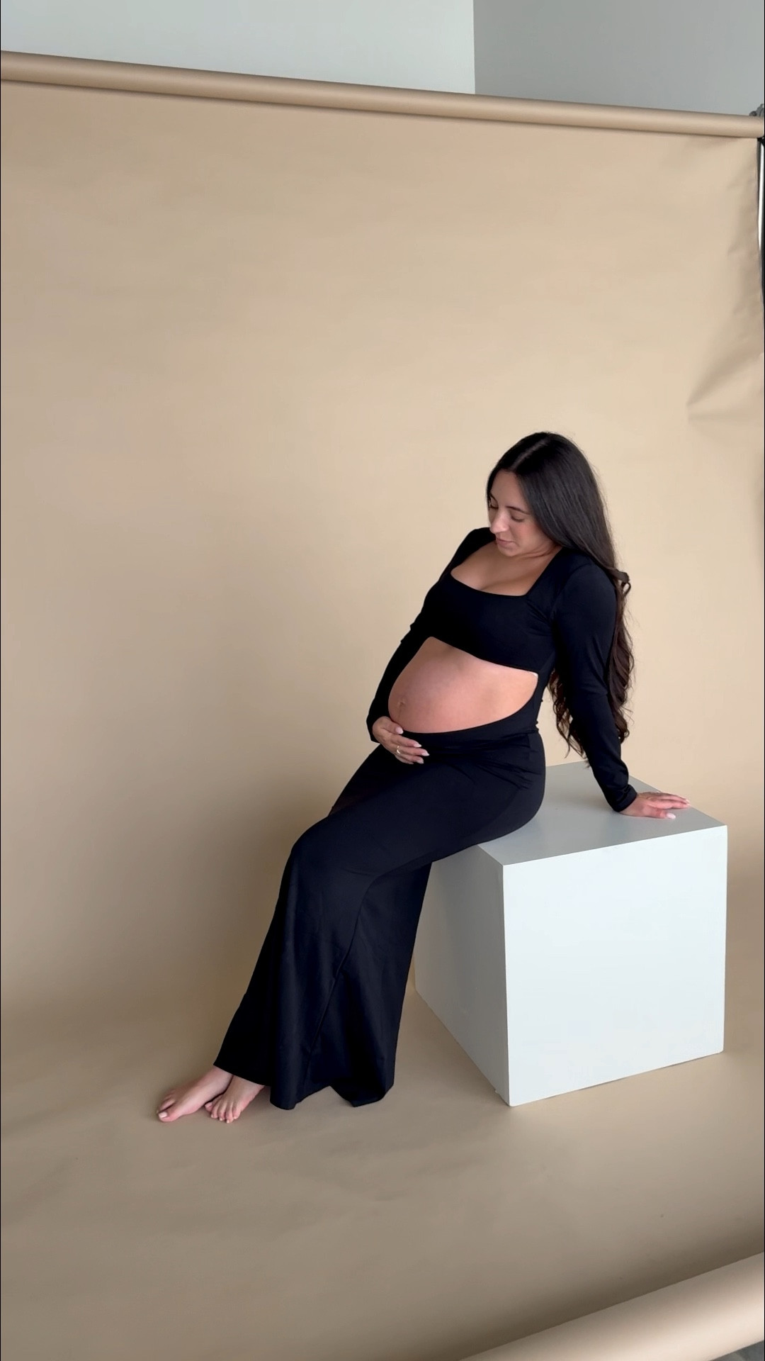 Maternity shoot outfits 🤍✨
Amazon dress in small, gap pants in medium and gap top in XS

#LTKBump #LTKStyleTip #LTKBaby
