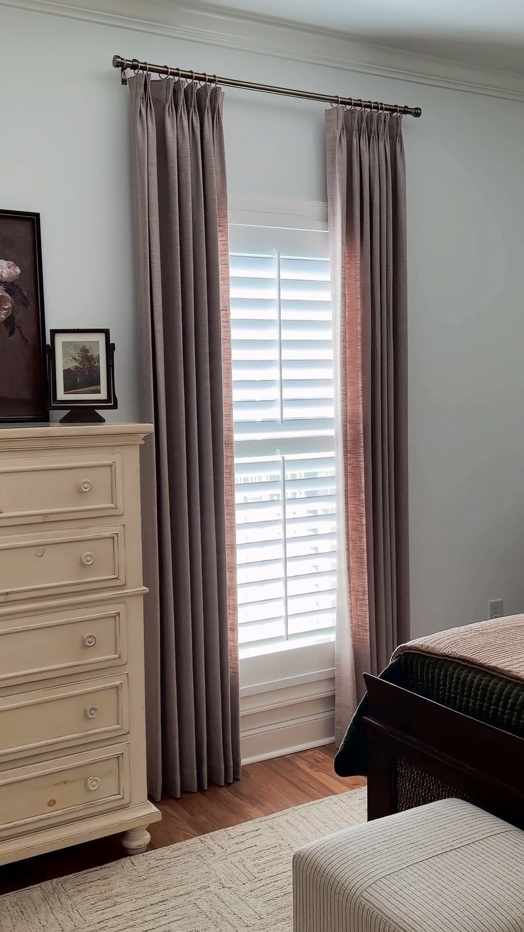 This guest bedroom felt like it was missing that final cozy touch, so I decided to add drapes — and it completely transformed the space. The warmth, softness, and texture they brought into the room made such a difference.

I absolutely love the quality from  Homerilla! They offer so many beautiful colors, and I love that their drapes are custom made to fit whatever size you need. It truly gave this room the elevated look it was missing.

If you’ve been thinking about adding drapes to a space, I can’t recommend these enough! You can use my code HOPL17 for 17% off your order.

Details:
• Pinch pleated linen drapes
• Two panels used 35x98
• Color — Burlywood Birch