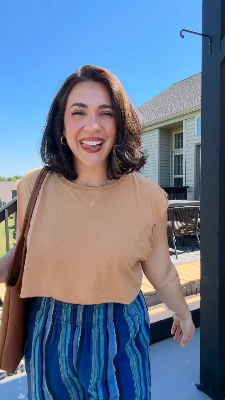 Entire outfit restocked! The boxy body approved outfit I'm wearing on repeat. This tee is incredible, I just bought in 2 other colors. Size L top, pants M!

#LTKMidsize #LTKSeasonal #LTKootd