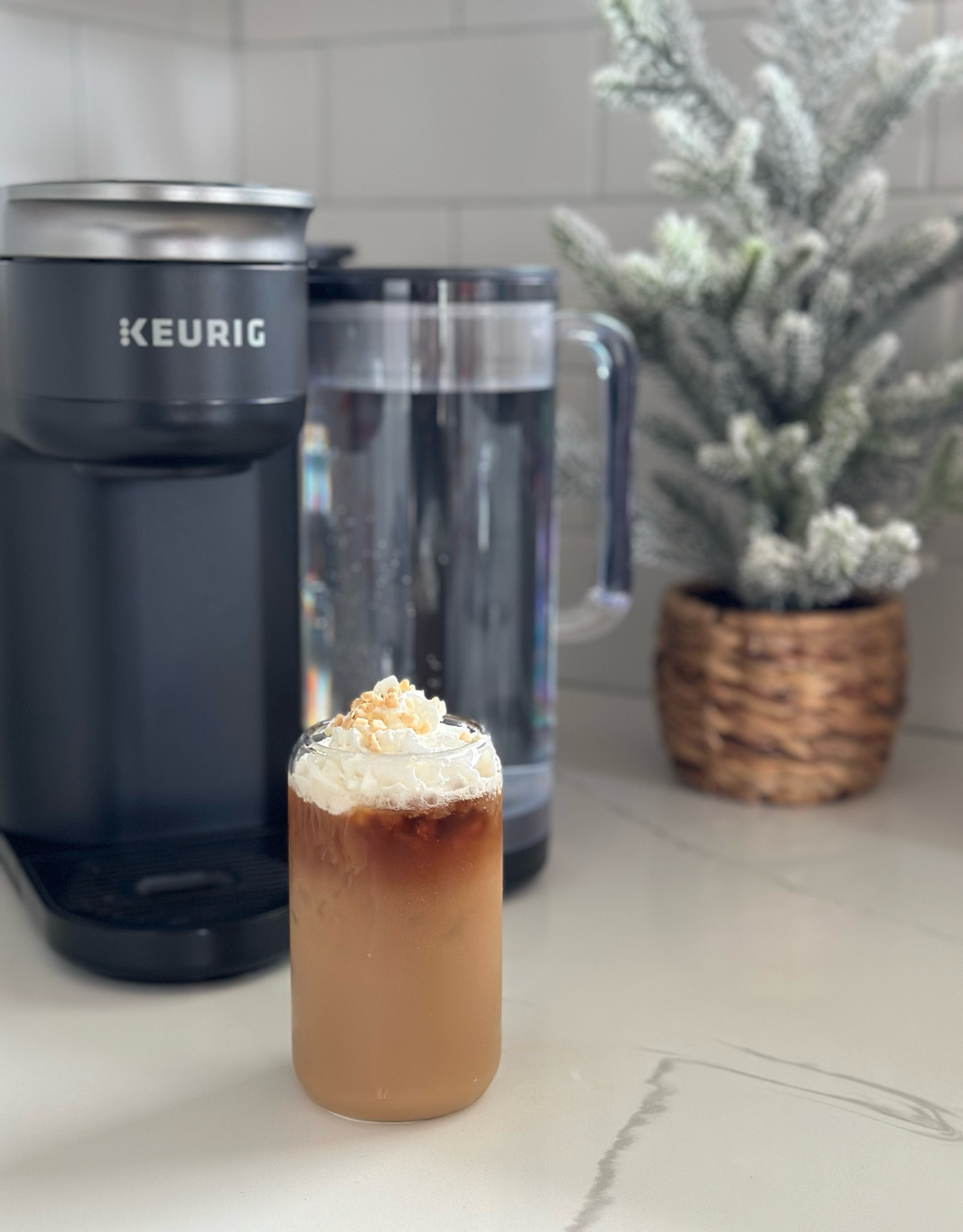 #ad Make yourself an iced coffee with the newest Keurig brewer, the K-Brew + Chill. I made an iced Toffee Coffee in mine!

@target @keurig @greenmtncoffee #Target #TargetPartner #AD

#LTKHome #LTKHoliday