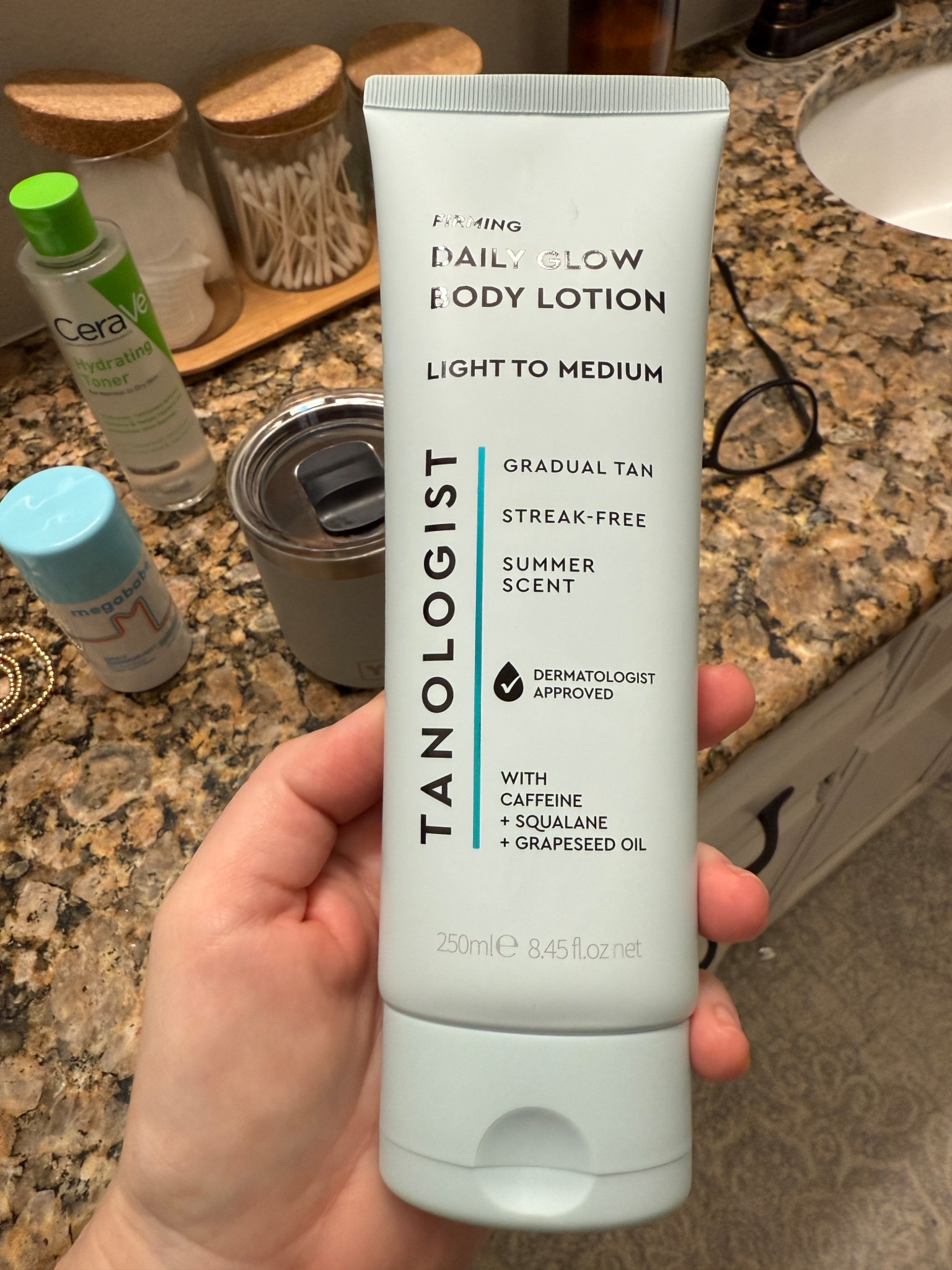 My new fave. It’s fool proof and that’s exactly what I need! 

#LTKFindsUnder50 #LTKSeasonal #LTKBeauty