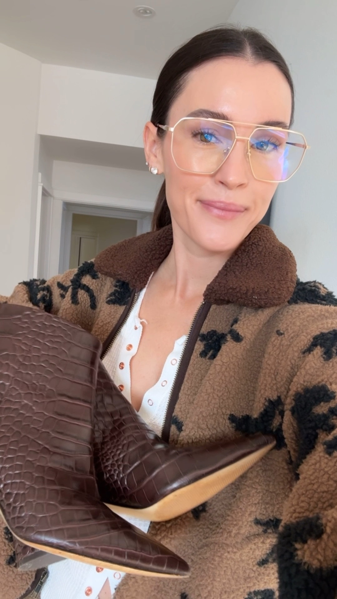 The best brown block heel booties for a winter outfit 🤎

#LTKSeasonal #LTKootd