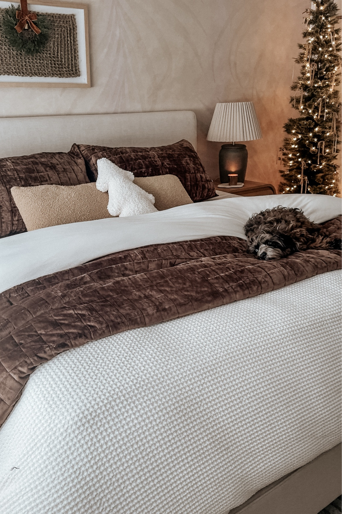 Neutral cozy holiday bedroom 

#LTKHoliday #LTKHome #LTKSeasonal
