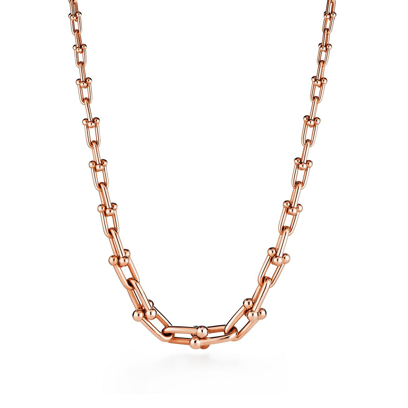 Tiffany City HardWear graduated link necklace in 18k rose gold. | Tiffany & Co. | Tiffany & Co. (UK)