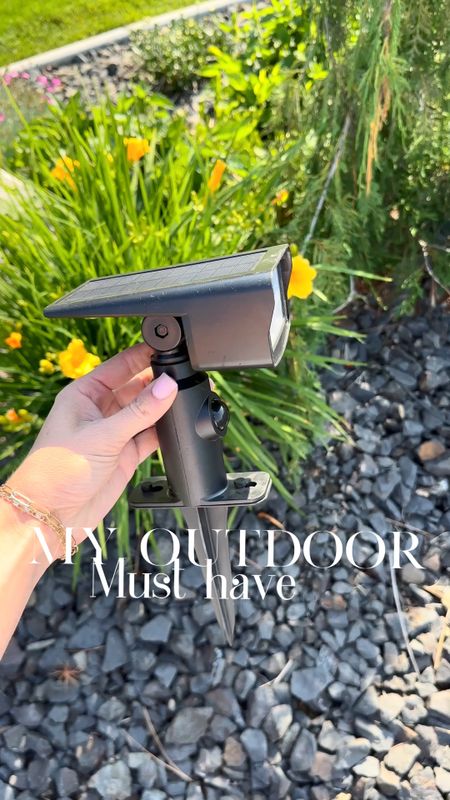 My new favorite outdoor lights. Using at our home and lake place this summer! Under $20. 
#walmartpartner #walmart @walmart


#LTKFind #LTKunder100 #LTKhome