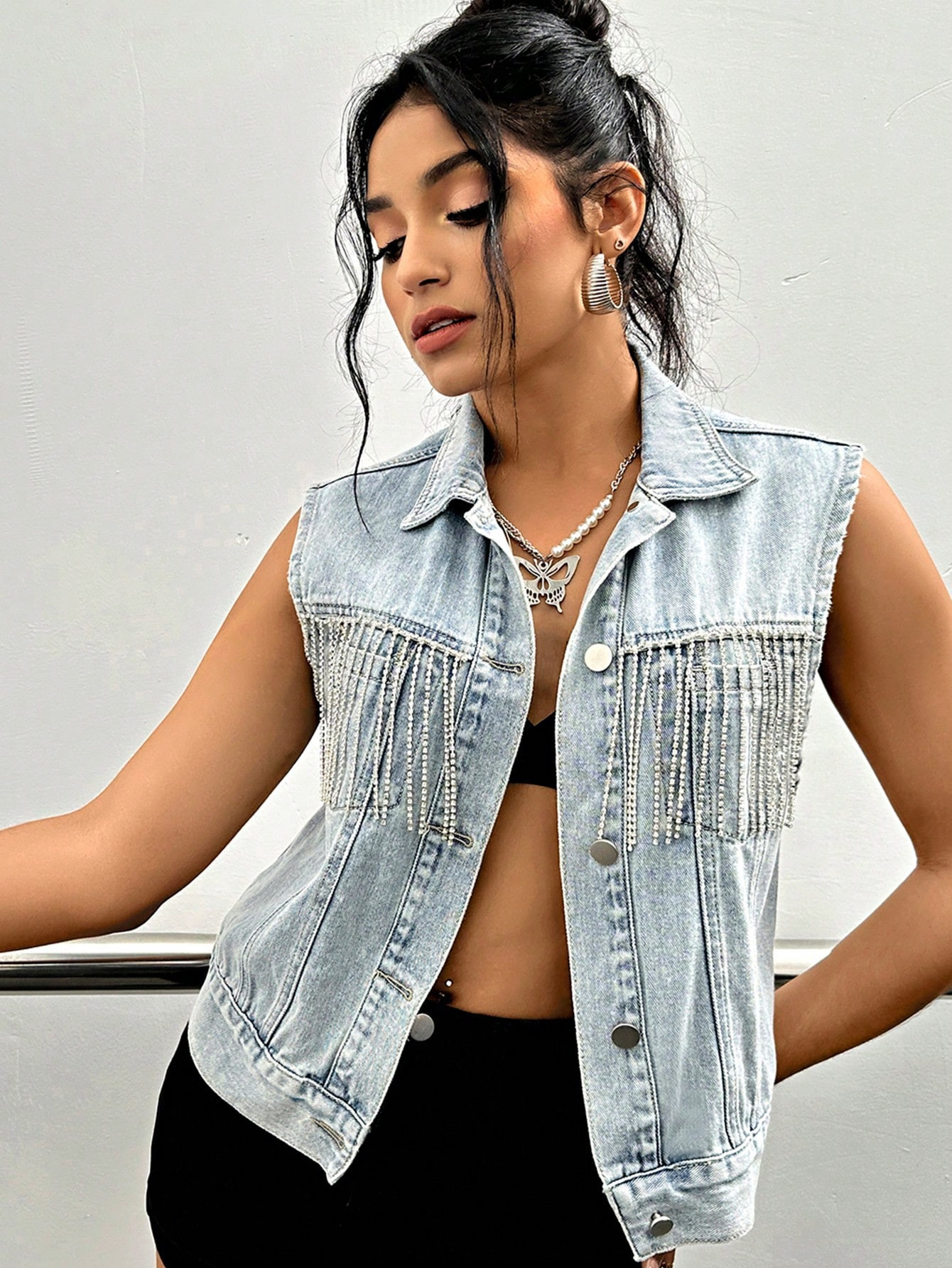 Vacation Rhinestone Fringe Trim Denim Vest Jacket | SHEIN