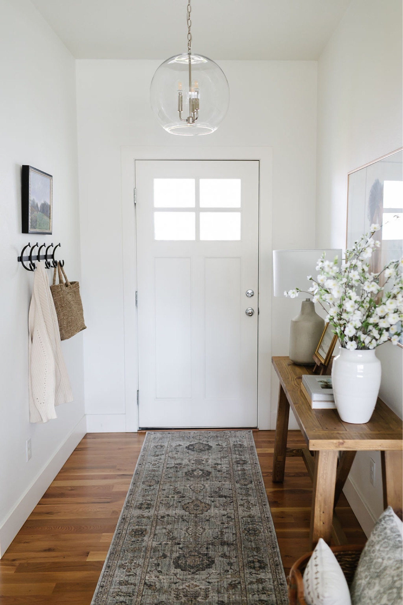 This rug comes in a bunch of sizes and works well in a kitchen, laundry, bedroom or living room!

Magnolia by Joanna Gaines
Loloi area rug
Home decor 
Entryway decor 
Area rug


#LTKFind #LTKhome #LTKSeasonal