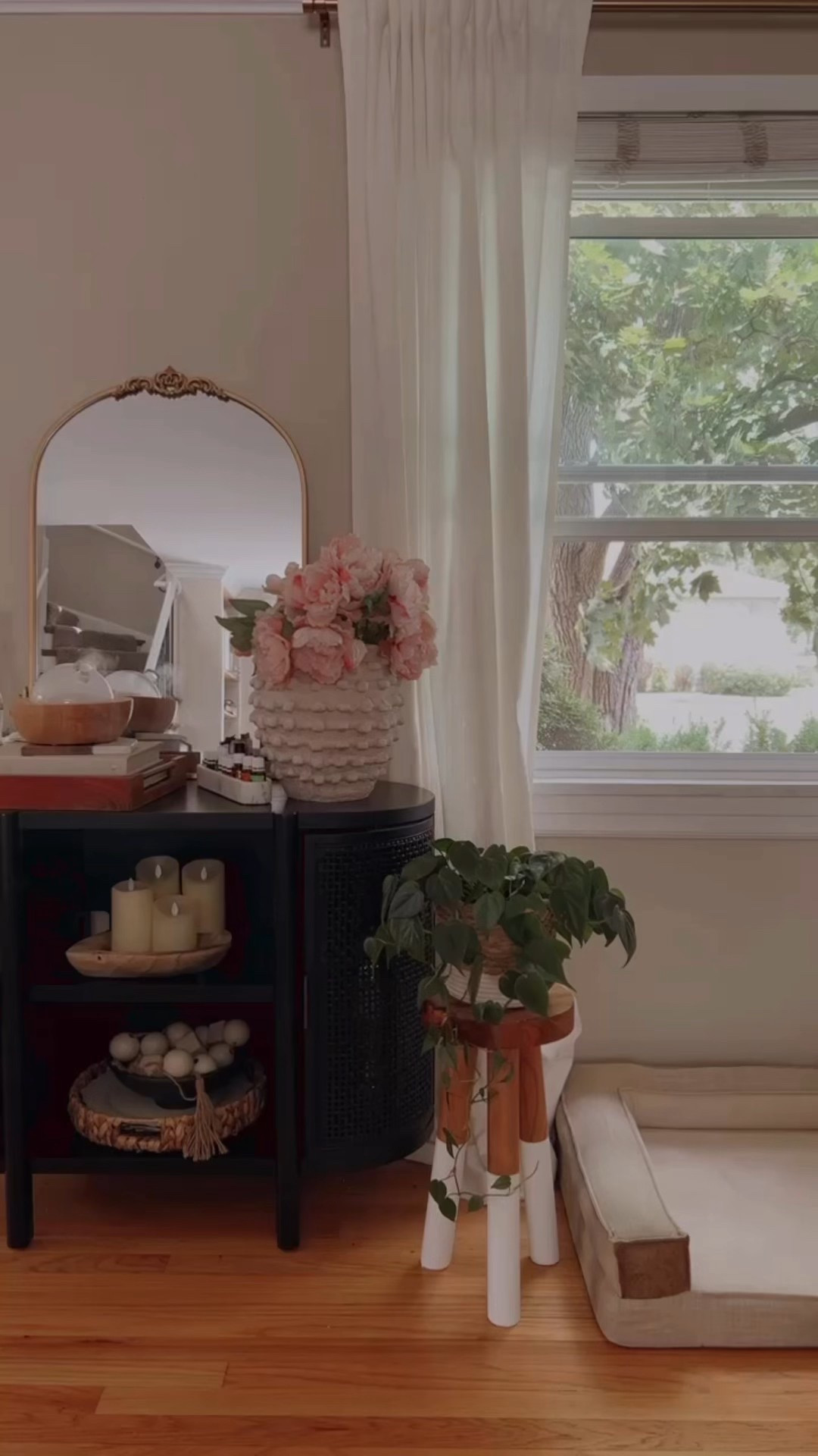 Spring views!!! 

#LTKSeasonal #LTKHome #LTKStyleTip