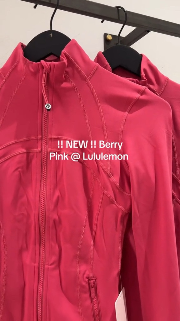 BERRY PINK @ Lululemon 🎂🍓🌟 Raspberry Coulis Defines, Bags and more!! Pop of pink for the Summer so get yours before it goes! 

#lululemon #definejacket #raspberrycoulis

#LTKSeasonal #LTKItBag #LTKActive
