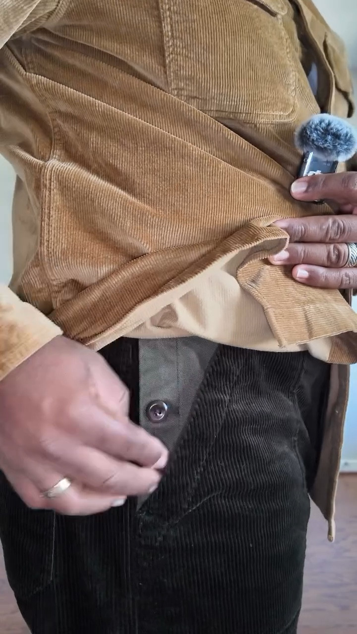 Rich textures and autumn colors. 

◇ F E A T U R I N G ◇
𝘊𝘰𝘳𝘥𝘶𝘳𝘰𝘺 𝘴𝘩𝘪𝘳𝘵 ⋅ @bananarepublic 
𝘊𝘰𝘳𝘥𝘶𝘳𝘰y 𝘱𝘢𝘯𝘵𝘴 ⋅ @bananarepublic 
𝘛𝘰𝘱 𝘤𝘰𝘢𝘵 ⋅ @bananarepublic 
𝘊𝘩𝘦𝘭𝘴𝘦𝘢 𝘣𝘰𝘰𝘵𝘴 ⋅ @colehaan 
𝘓𝘦𝘢𝘵𝘩𝘦𝘳 𝘣𝘢𝘨⋅ @bananarepublic 

#menstyledaily #trending  #mensfashion  #faith  #church #sunday #fashionblogger #fall #meta #fallfashion #contentcreator #content  #style #menwithstyle #styleinspo #fashion #classic #classicman #dapper #grwm #rva
#menswearinfluencer  #viral  # #photography  #OOTD #menswearblogger  less