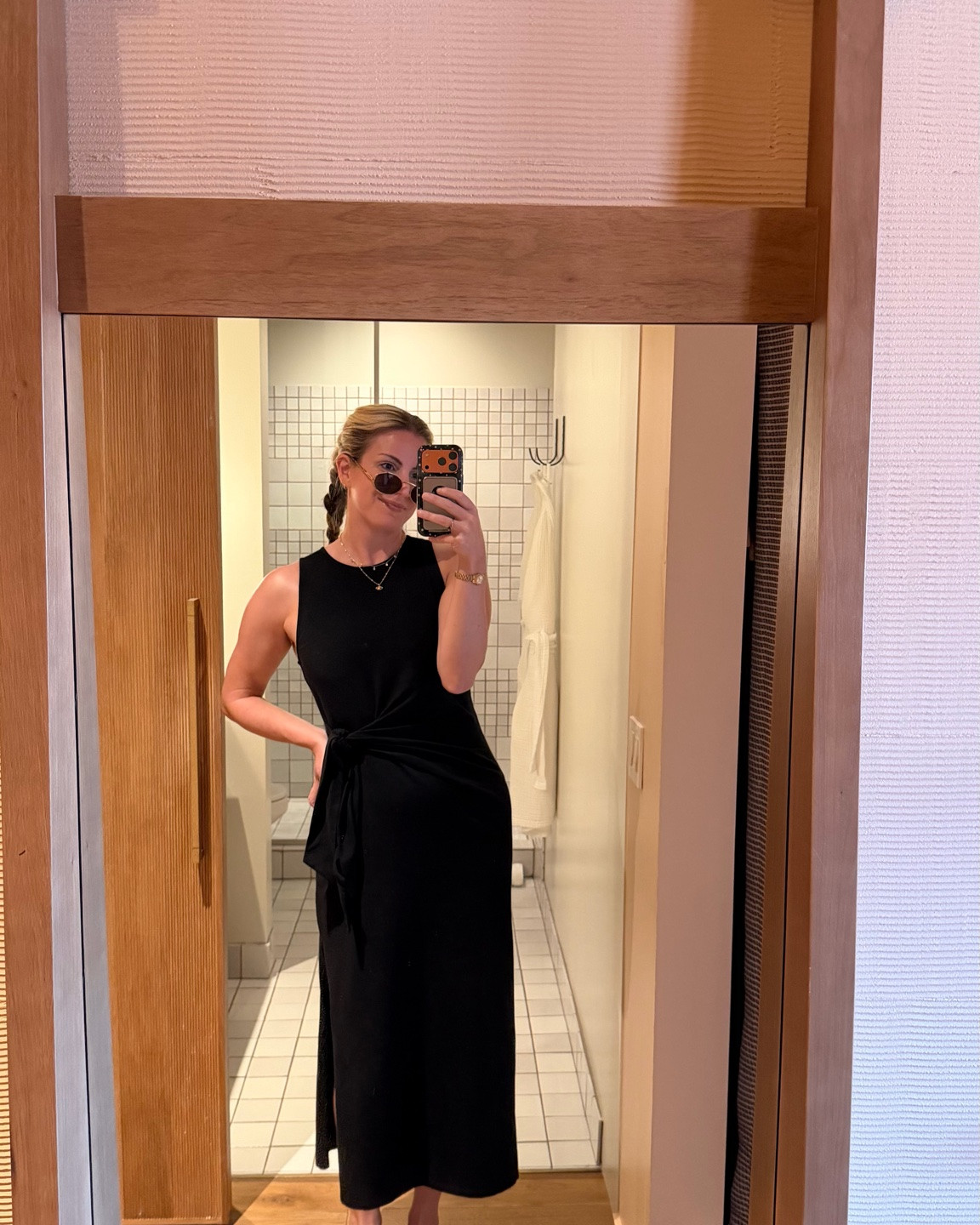 My favorite kind of summer outfit 🖤 the Sézane Pippae dress is so comfortable for hot days but still makes me feel instantly put together. Paired with simple gold accessories + flats for the easiest little black dress moment ✨

#sezane #summerstyle #littleblackdress #effortlessstyle #summeroutfit

#LTKootd #LTKWorkwear #LTKSeasonal