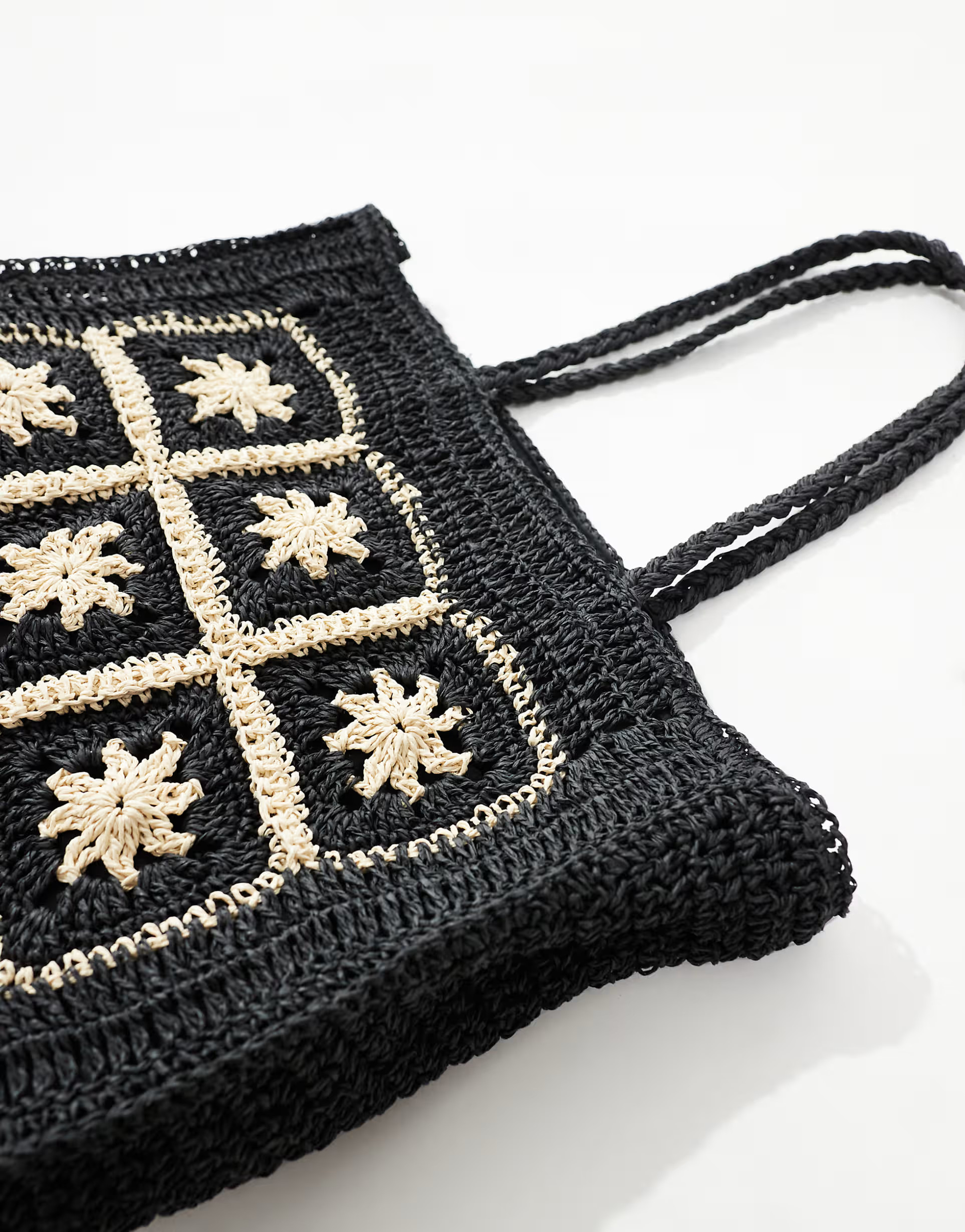 New Look flower raffia tote bag in black | ASOS (Global)