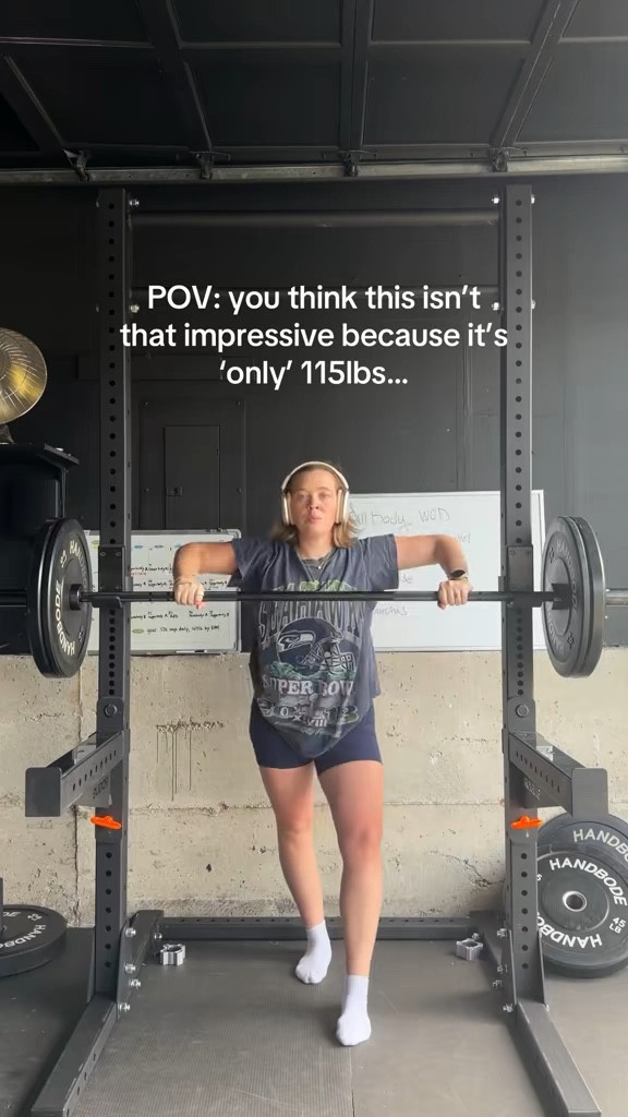 Gym Outfit of the Day 💪🥵 | size 10 | M\L | 5’4” 

#LTKMidsize #LTKfitnessgoals #LTKActive