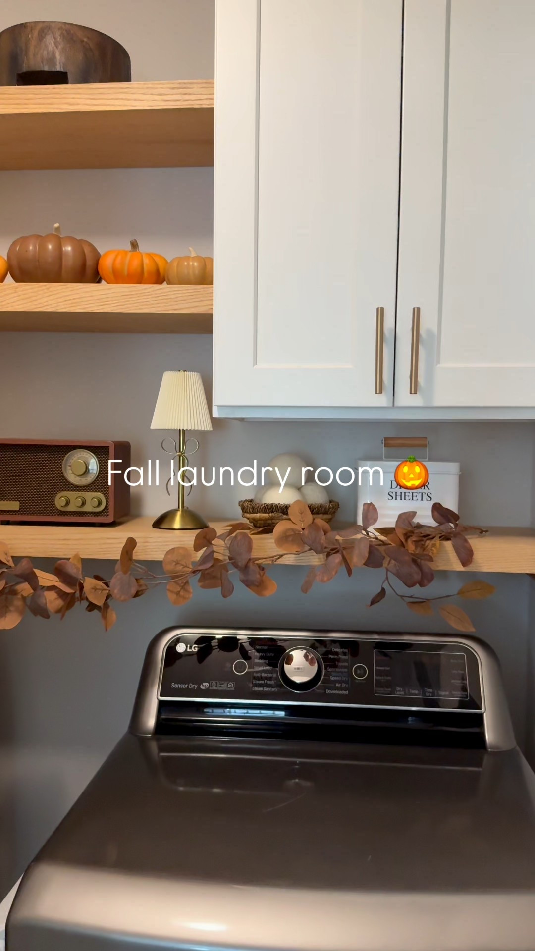 Fall laundry room 🎃

#LTKHalloween #LTKHome #LTKSeasonal