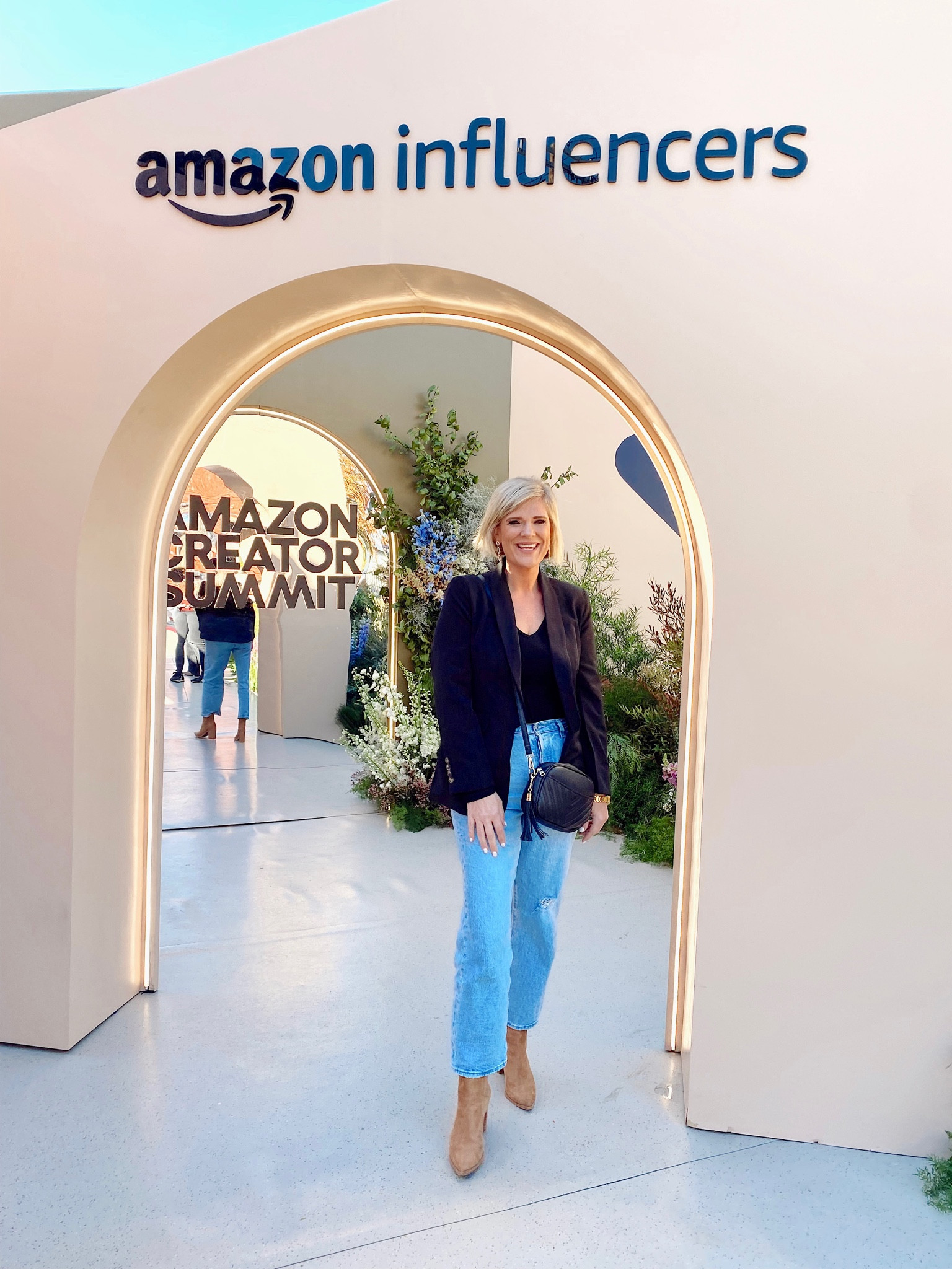 Amazon outfit // Amazon fashion // Cold weather outfit // Winter outfit // Jeans // Amazon finds // Amazon must haves

#LTKSeasonal #LTKstyletip #LTKHoliday