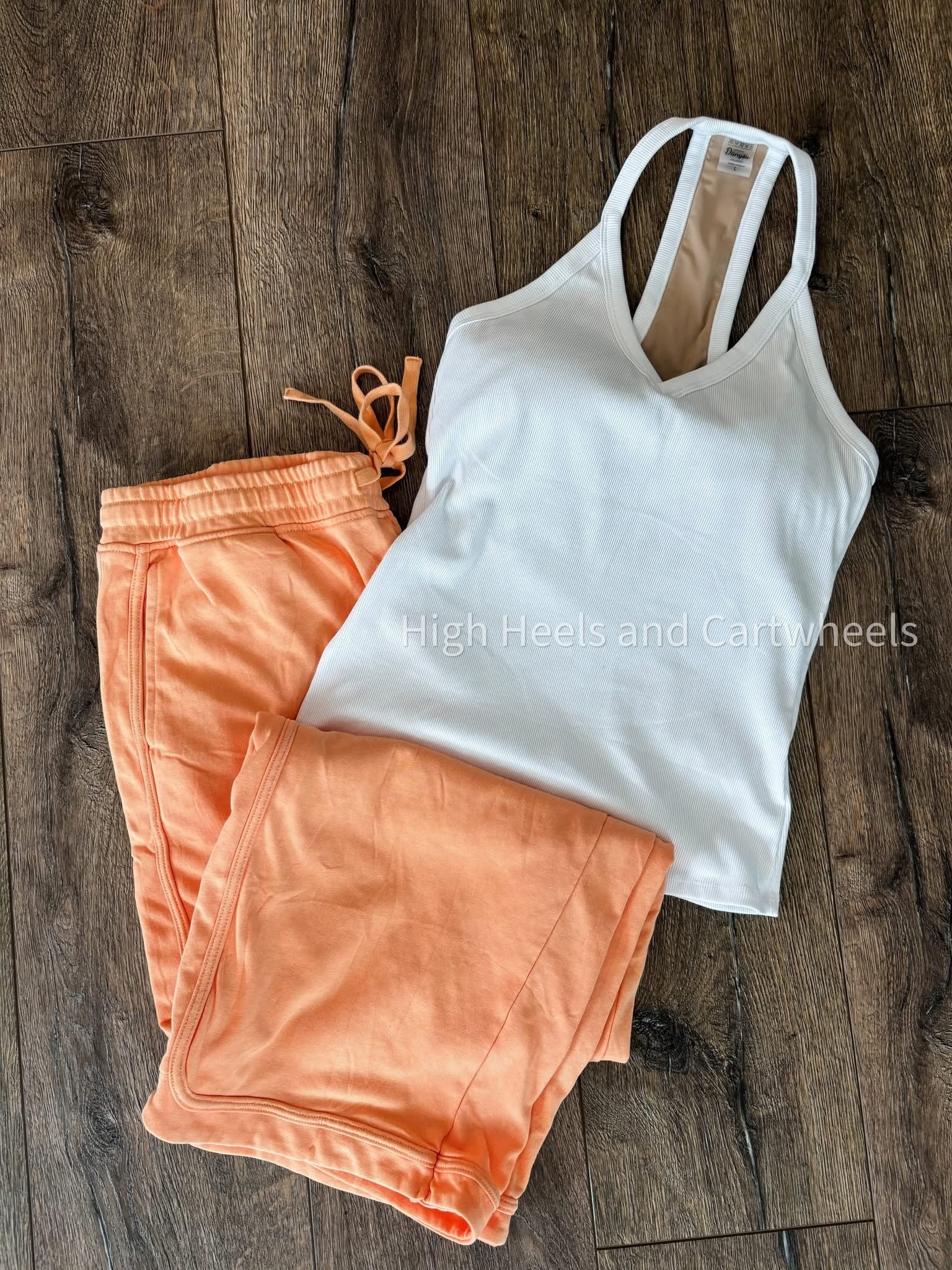 Loving these tanks with the build in bra! And these pants are so cute and comfy! Got my normal size in both.