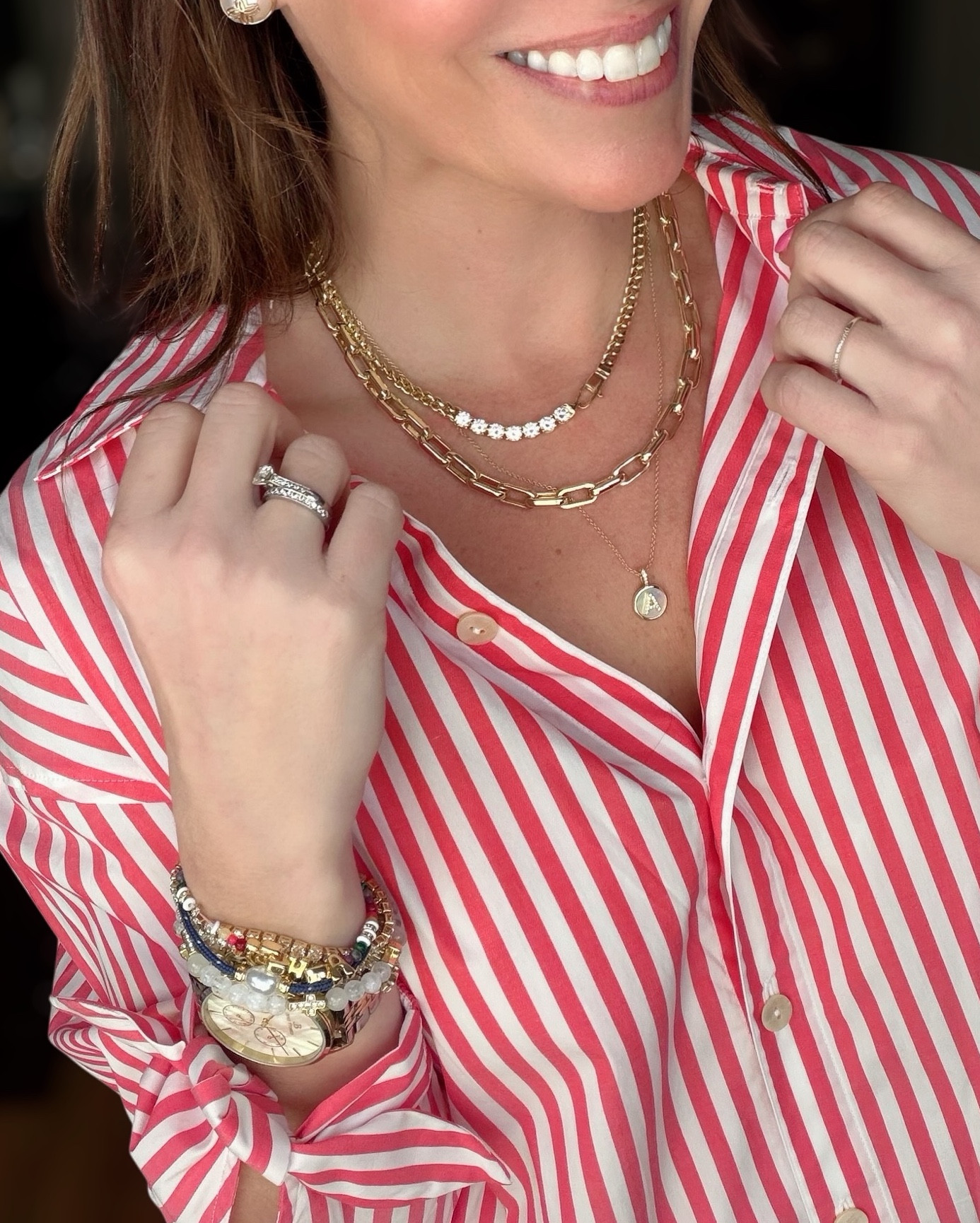Red Striped Button Down & White Jeans | Preppy Spring Outfit ❤️🤍


The sweetest preppy spring look 🌸❤️ I styled this red striped button down with crisp white high rise skinny jeans for an easy everyday outfit that feels polished but still relaxed. Paired with heart detail Mary Jane flats, a woven cane tote, raffia headband, and layered gold jewelry for that classic feminine touch ✨

This is such a perfect look for Valentine’s Day, spring brunch, casual date night, church, or everyday errands when you want to feel put together but comfortable. The neutral accessories keep it timeless while the red stripes add the perfect pop of color ❤️

Everything is linked — from the striped blouse and white denim to the woven handbag, heart flats, sunglasses, watch, and layered necklaces.

Preppy spring outfit, red striped blouse outfit, white skinny jeans outfit, Valentine’s Day outfit idea, woven tote bag outfit, Mary Jane flats outfit, feminine classic style, layered gold jewelry look, casual chic spring style, affordable Amazon fashion finds.

#LTKOver40 #LTKPetite #LTKootd

#LTKOver40 #LTKWorkwear #LTKootd