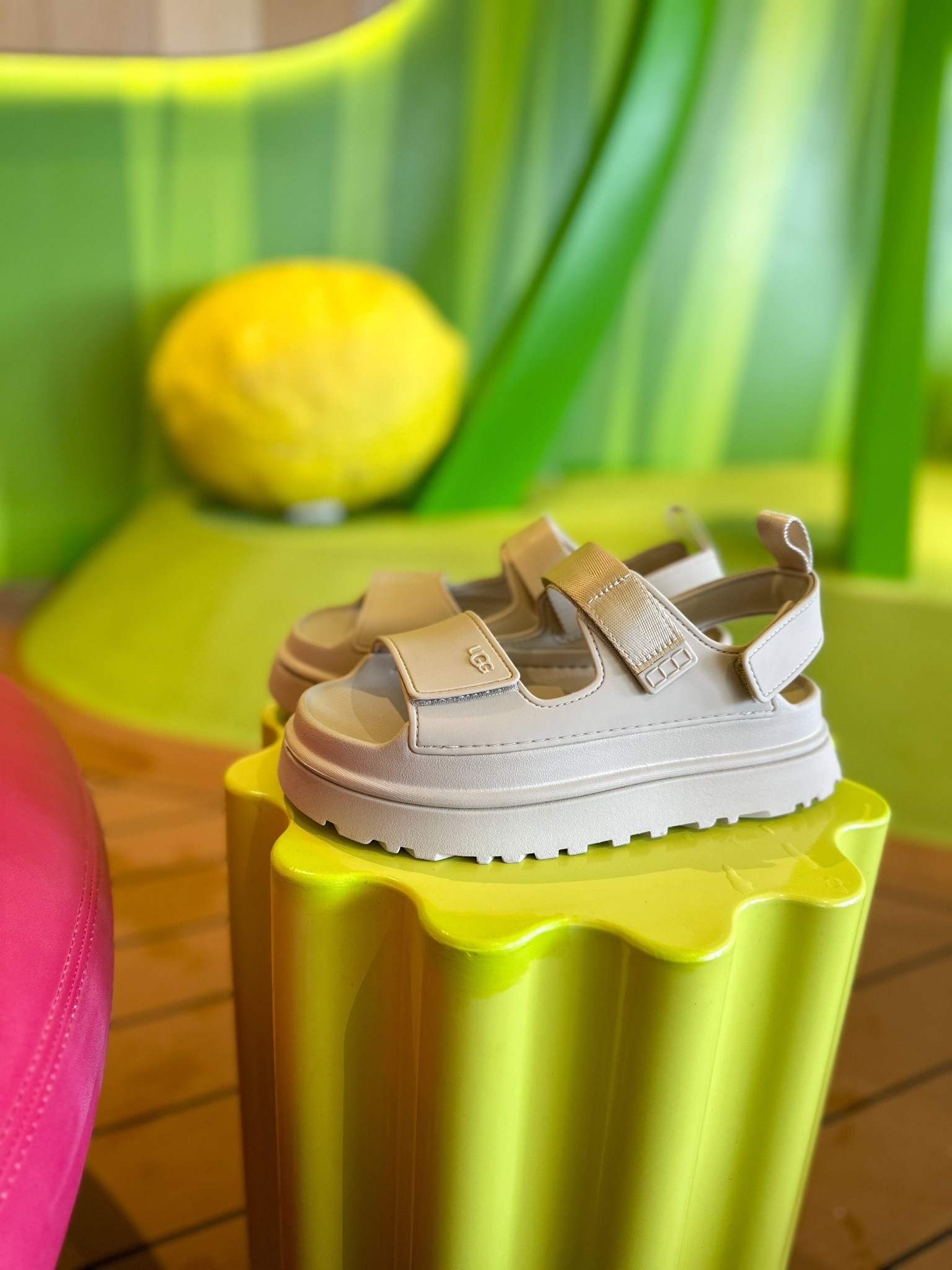 UGG Women's GoldenGlow Sandals #ugg #sandals #travel #comfort #travelshoes