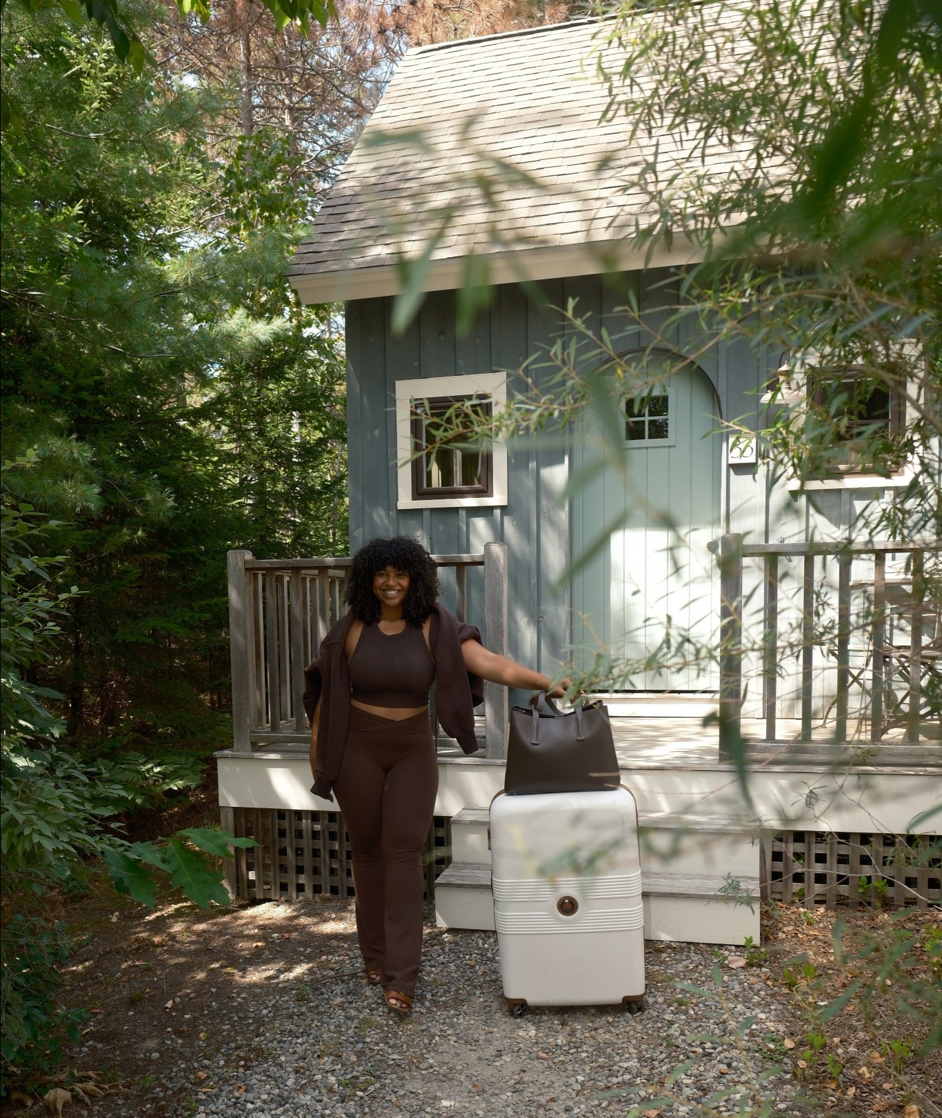 The comfiest airport fit there ever was!!! 🤍

#LTKStyleTip #LTKFindsUnder100 #LTKTravel