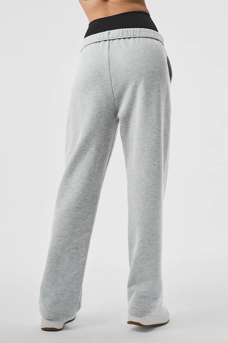 Accolade Straight Leg Sweatpant - Athletic Heather Grey | Alo Yoga (US)
