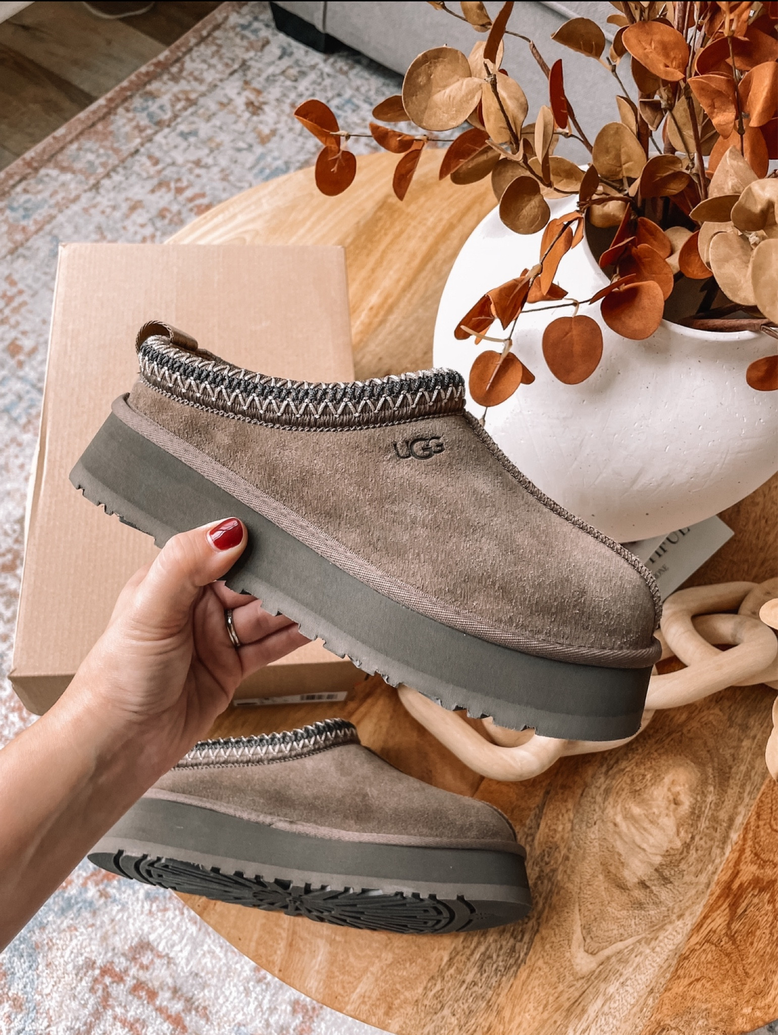 🍂🍁🤎 

#LTKSeasonal #LTKShoeCrush #LTKStyleTip