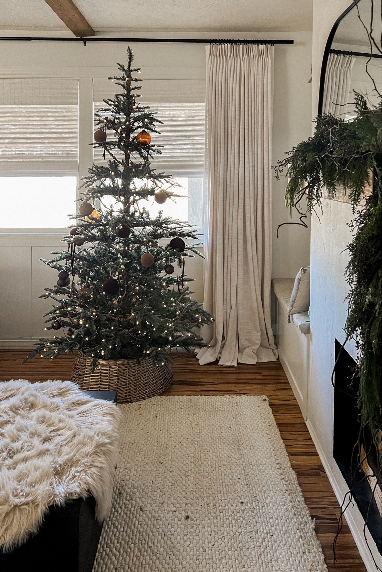 neutral rustic modern brown Christmas tree 🤎

added velvet & basic brown ornaments with textured & large glass ones for texture. layered gold bead and brown wood garlands with a loose drape. finished it off with simple long knotted velvet ribbon as mini accent ornaments on the ends 

#LTKhome #LTKfindsunder50 #LTKHoliday