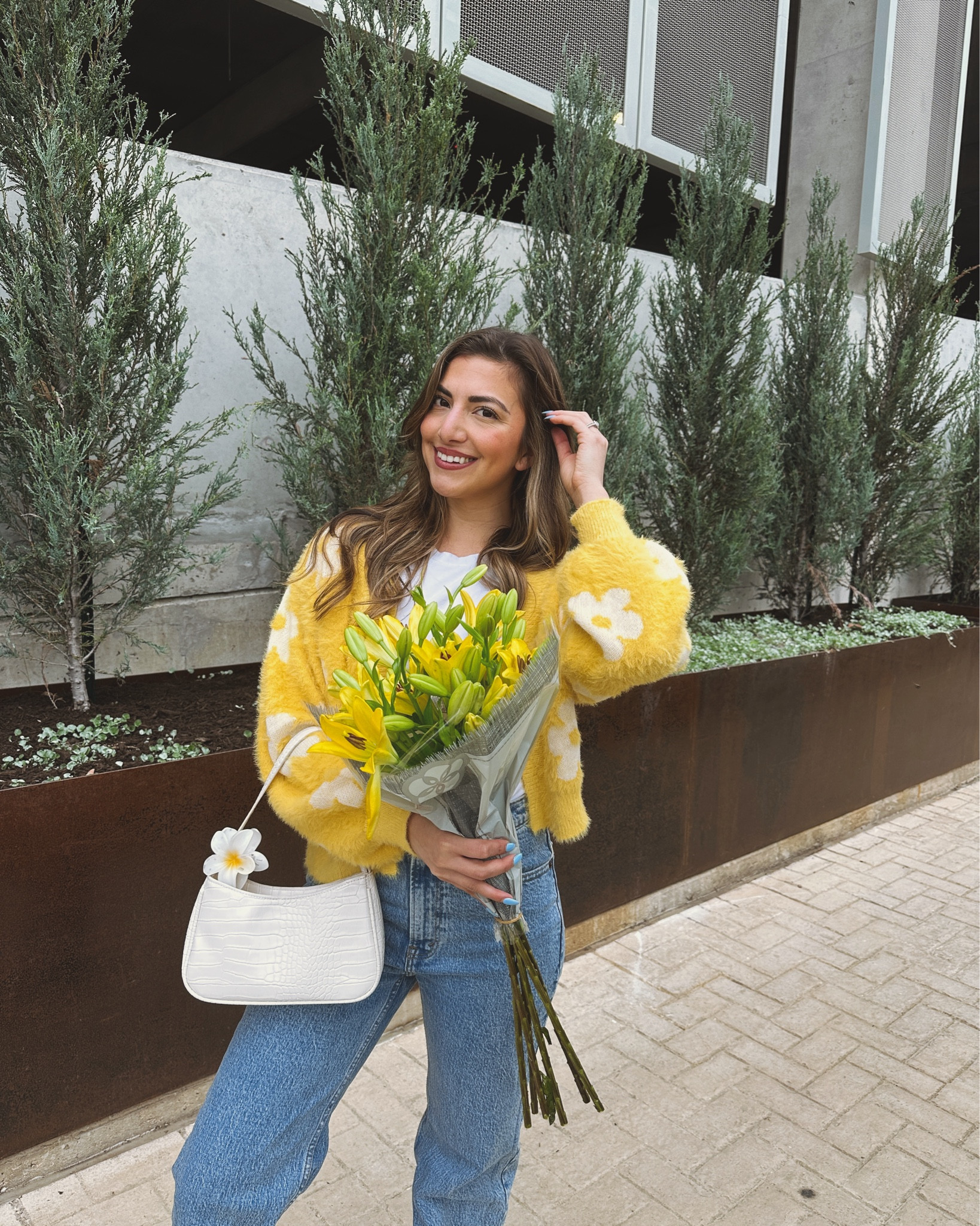 The perfect spring transition outfit with this adorable cardigan 🌻 runs tts, wearing a small! 

#LTKfindsunder50 #LTKSeasonal #LTKstyletip