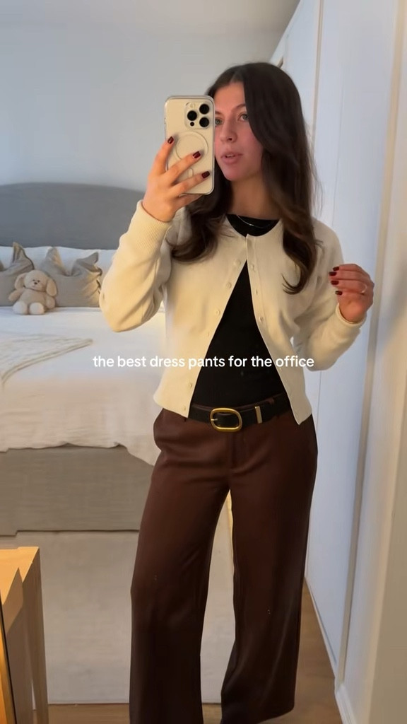 my go-to pants for the office👩‍💻📂

#LTKPetite #LTKWorkwear #LTKootd