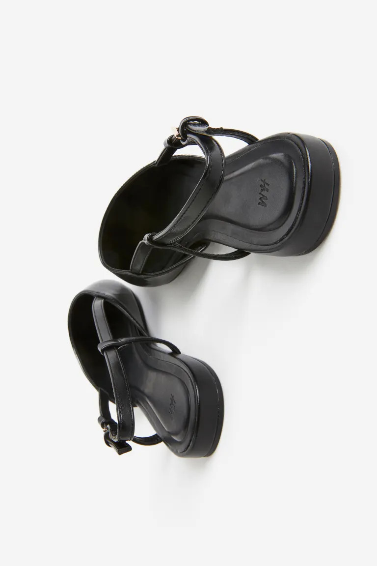 Pointed slingbacks | H&M (UK, MY, IN, SG, PH, TW, HK)