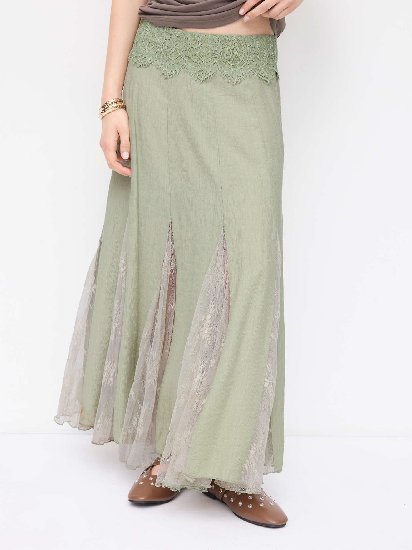 Textured Lace Low Rise Asymmetrical Hem Flared Midi Skirt With Belt $32.90 | Cider