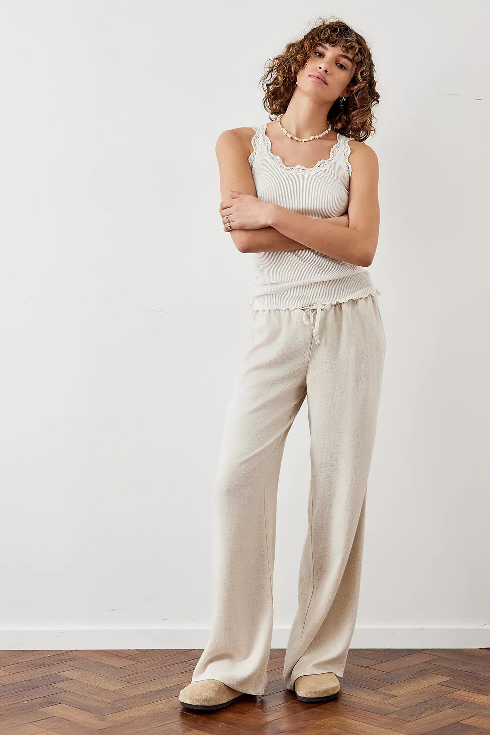 Archive At UO – Leinenhose „Hazel“ in Natur | Urban Outfitters (EU)