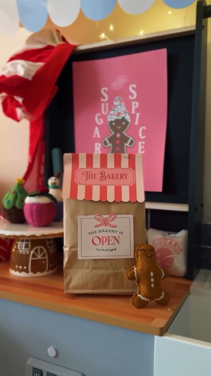 How about that for the easiest Christmas brown bag glow up for your Christmas cookies and sweet treats! It would even be cute to pack a sack lunch in for your kids!

#LTKGiftGuide #LTKHoliday #LTKKids