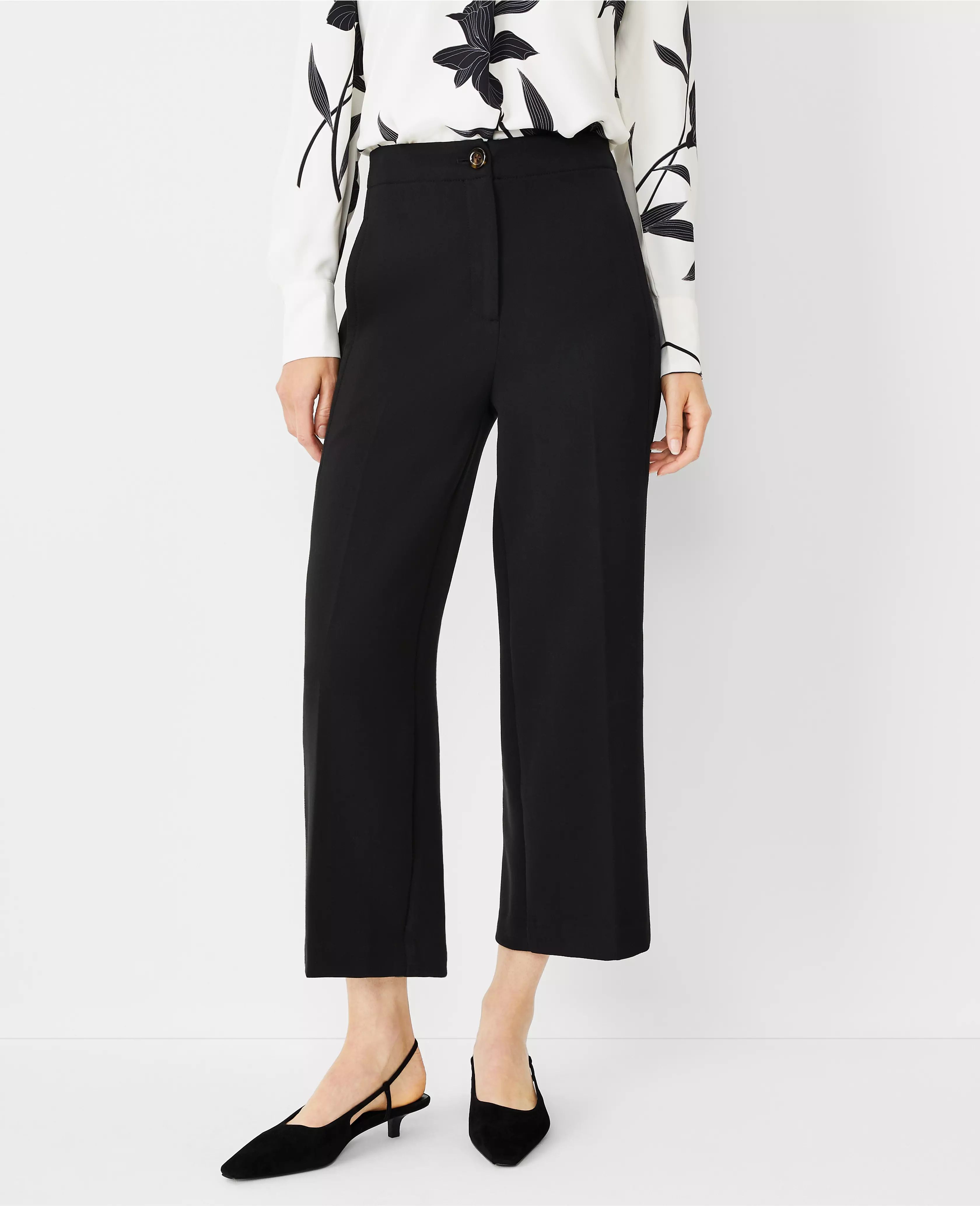 The Kate Wide Leg Crop Pant - Curvy Fit | Ann Taylor (US)