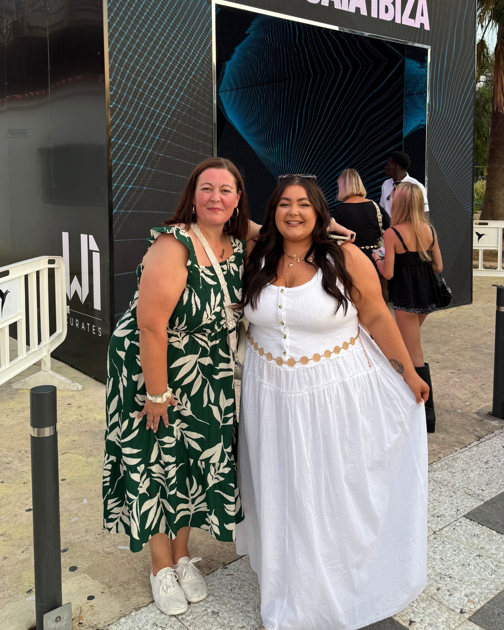 white IBIZA dress (sorry mum's is sold out) 🤍🌴✨

#LTKplussize #LTKmidsize #LTKcurves